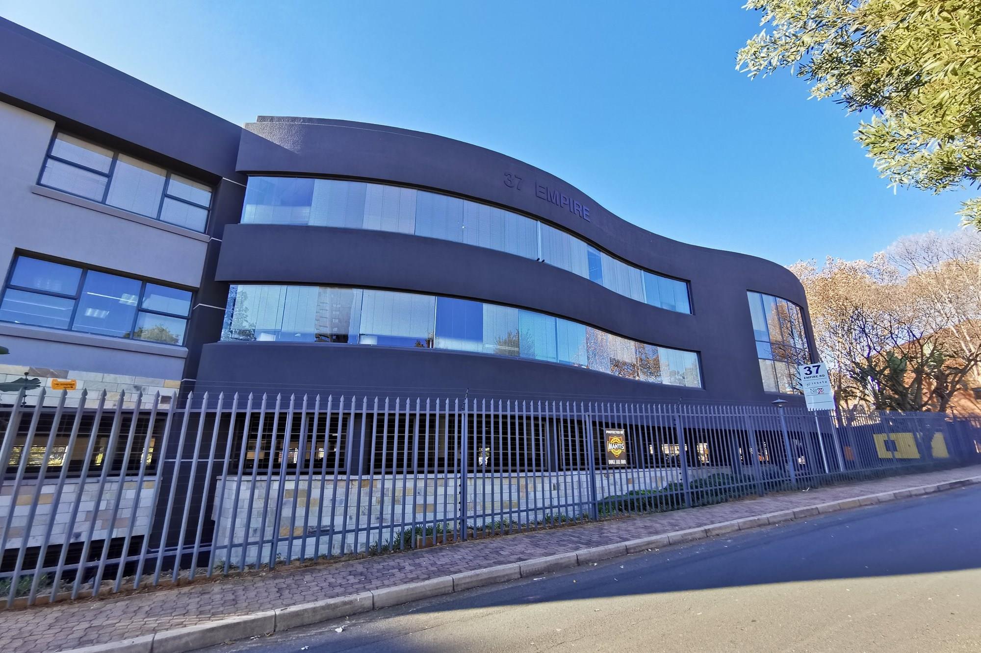 Top Class Commercial Property in Parktown