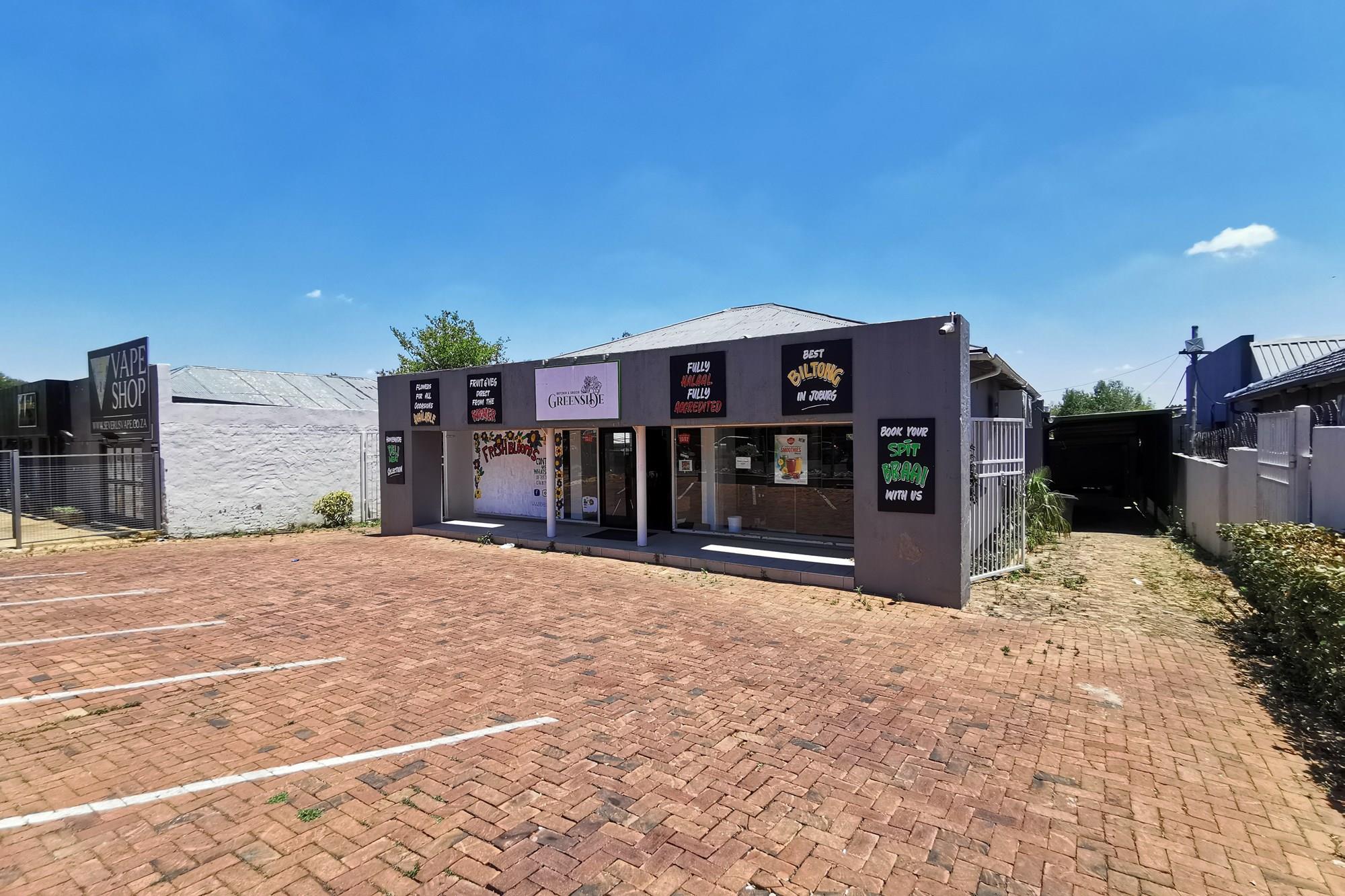 Stunning Stand-alone retail on busy Greenside street!