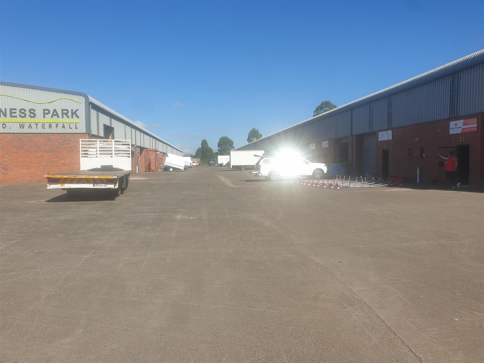 Warehouse for rent in Waterfall, Hillcrest, KwaZulu Natal, 249 m²