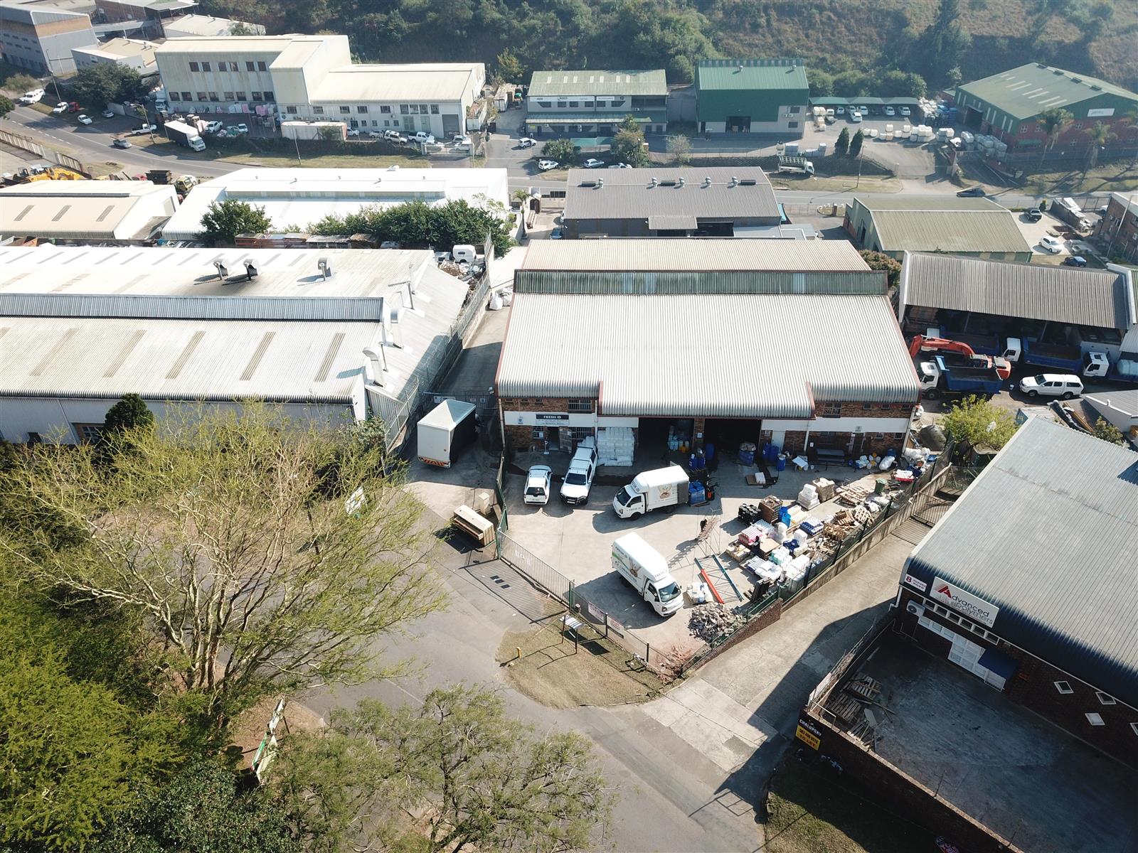 Warehouse to let in Westmead Durban.