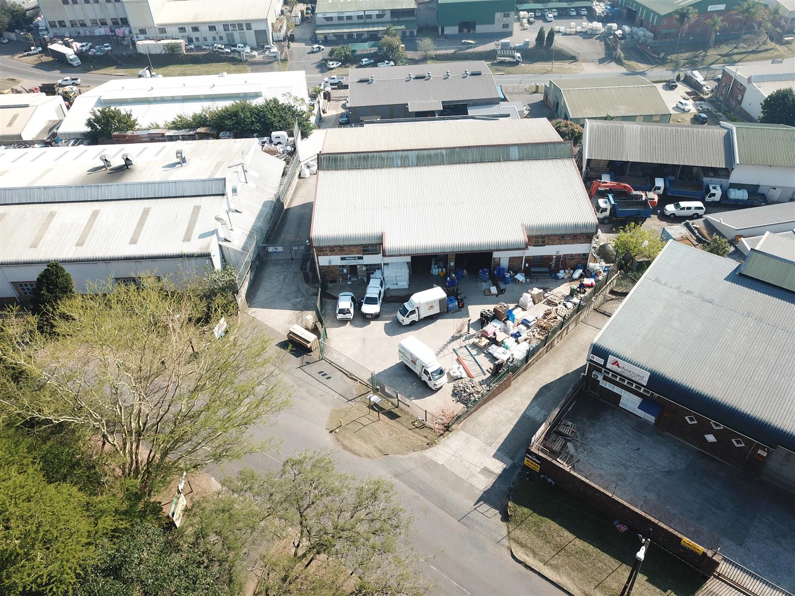 Warehouse to let in Westmead Durban.