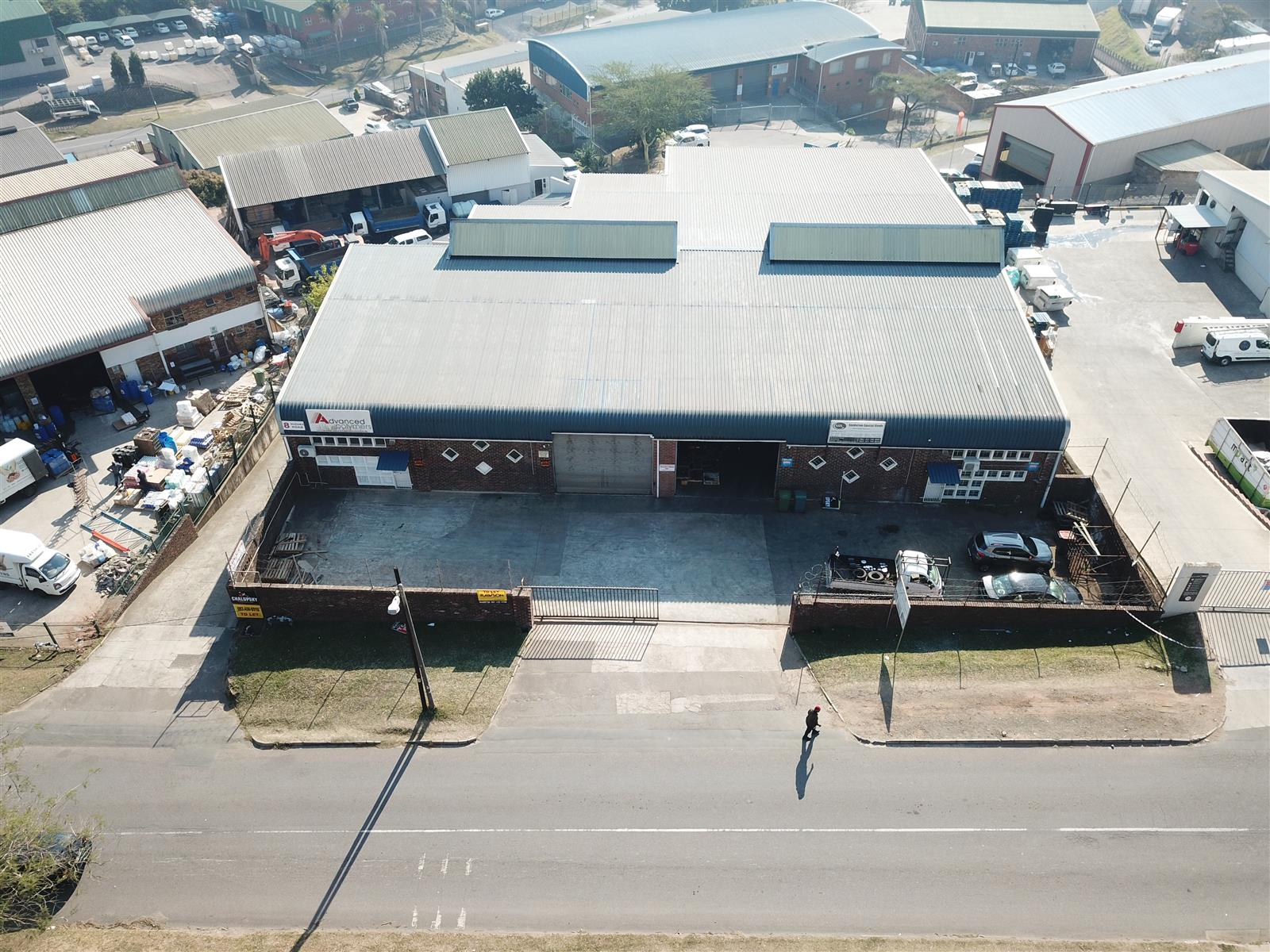 Warehouse to let in Westmead Durban.