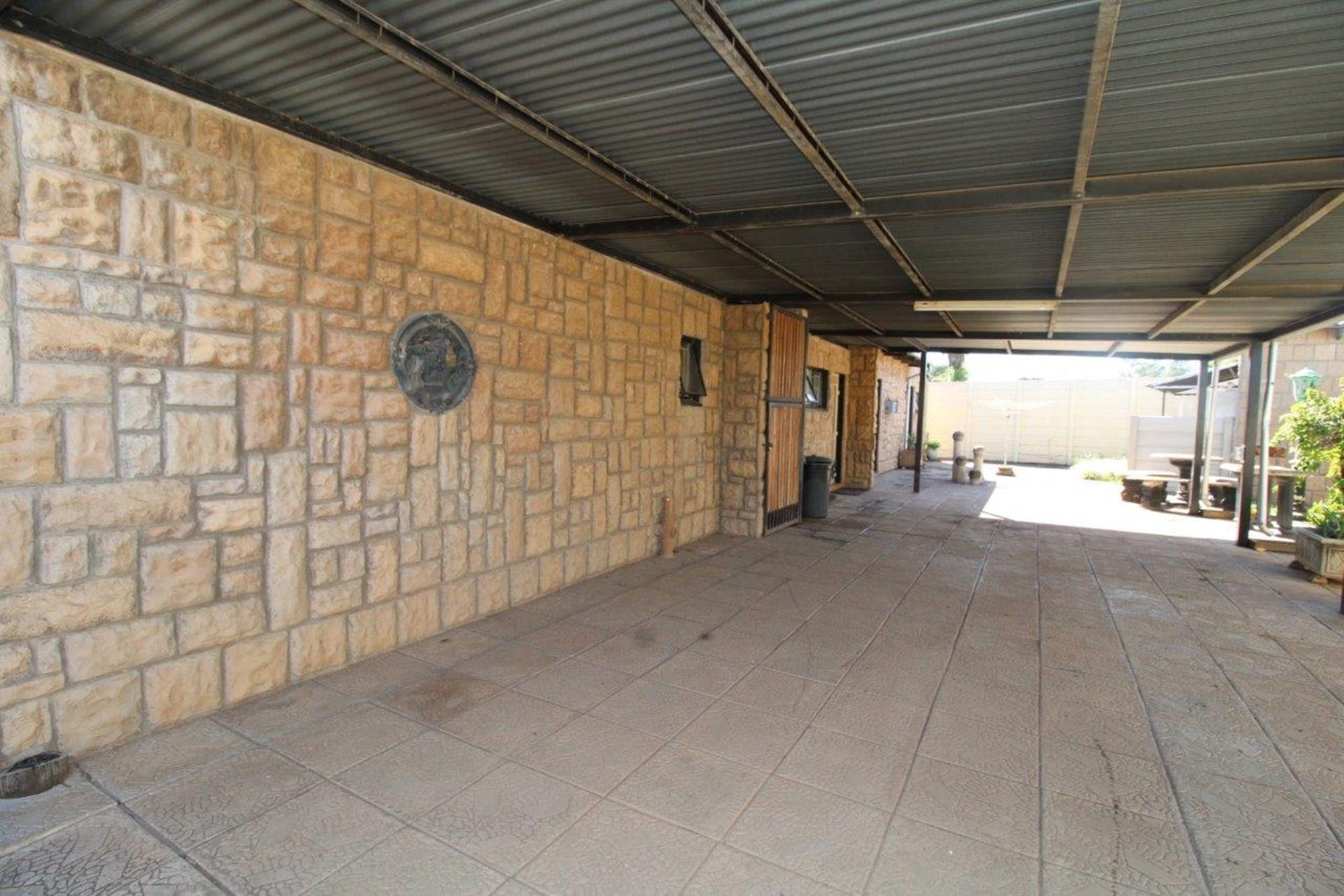 Bela-Bela - Concrete Works factory and business with all molds, equipment, tools and delivery truck