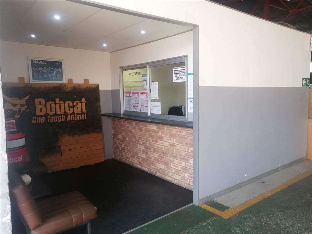 Warehouse To Rent in Mahogany Ridge, Pinetown, KwaZulu Natal