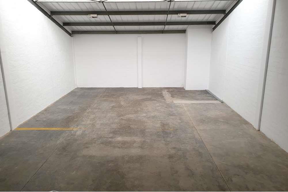 Sought after vacant warehouse on north coast rd in highly secure park.
