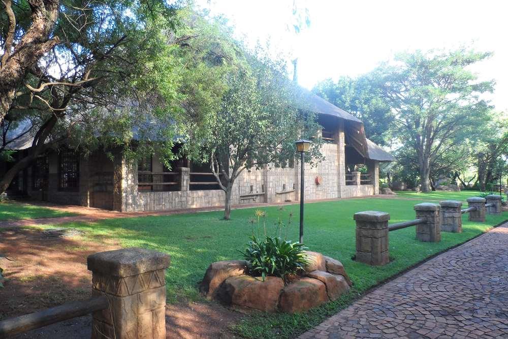 Lodge for sale in Kameeldrift East, Pretoria, 60000 m²