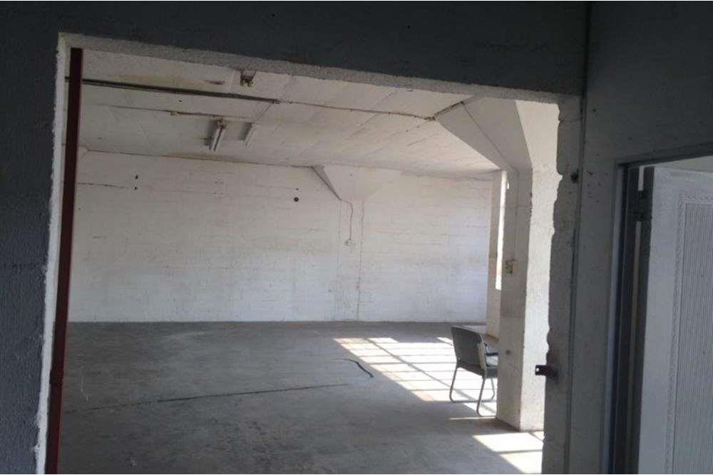 Warehouse for rent in Briardene, Durban, KwaZulu Natal, 115 Everest Road, Briardene, Durban, KwaZulu Natal, 394 m²