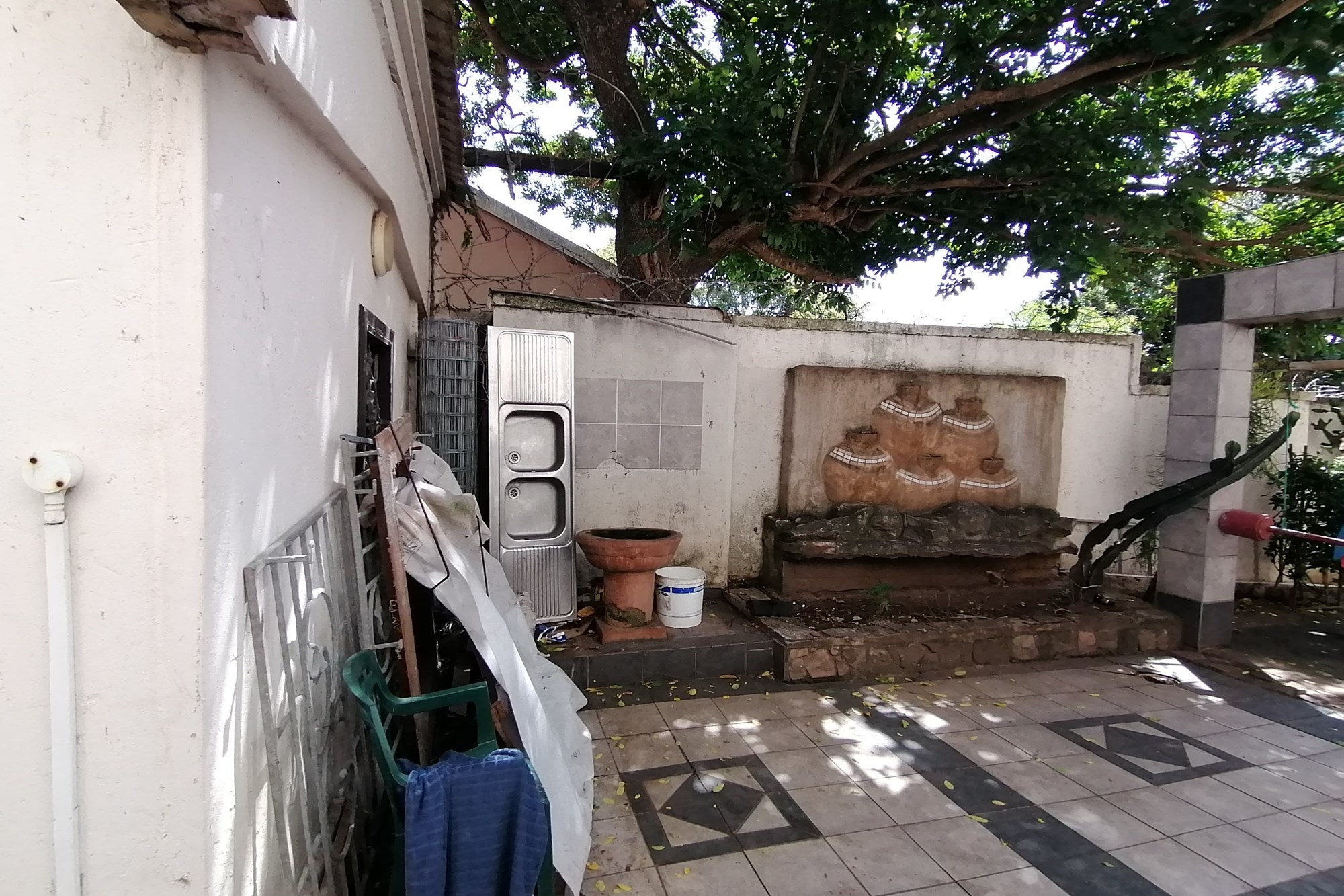 Margate. Calling All Investors, Sectional Title Building With Four Large Units