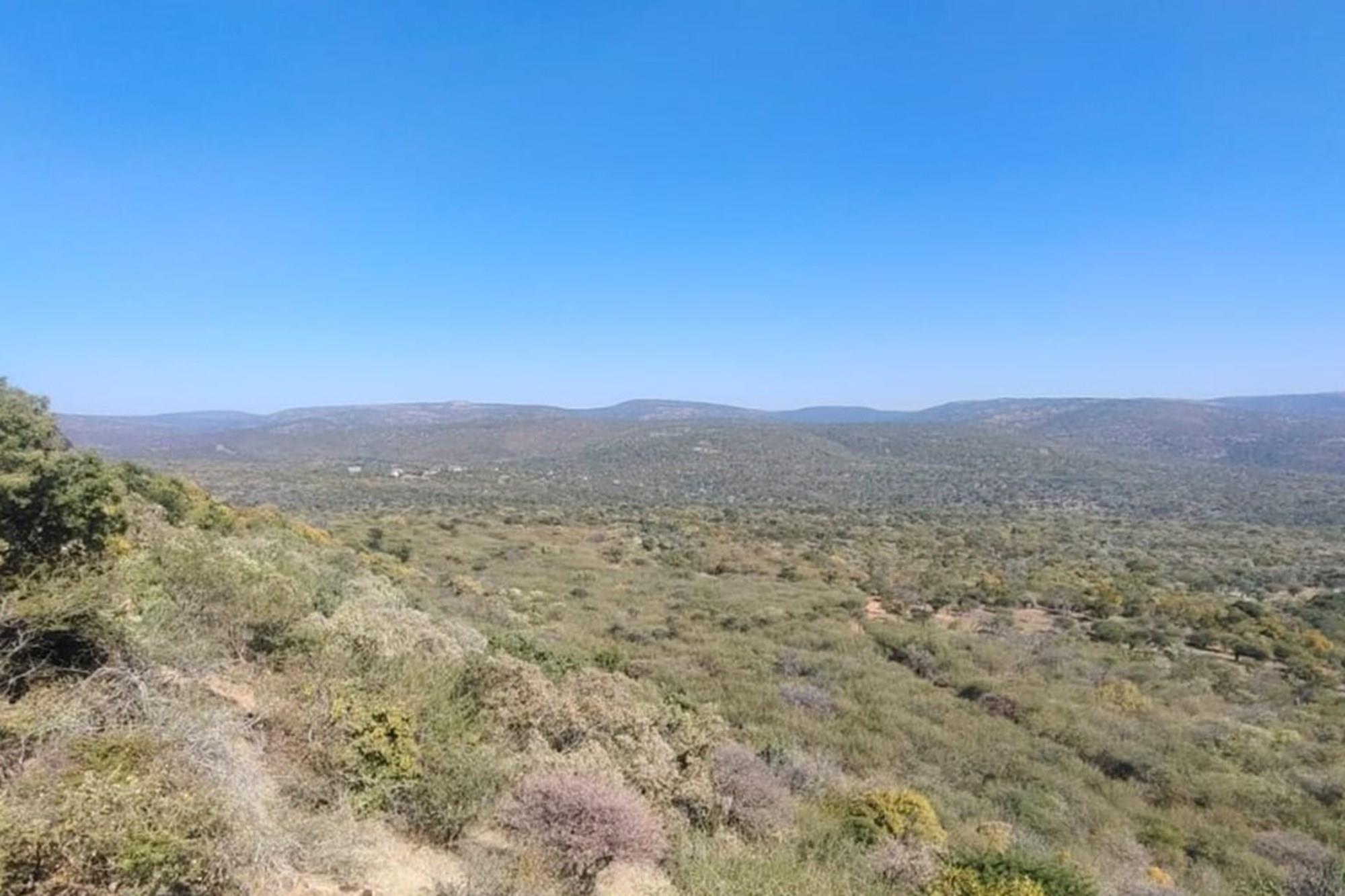 BREATHTAKING VIEWS - MONATE PRIVATE GAME RESERVE (SHARE BLOCK)