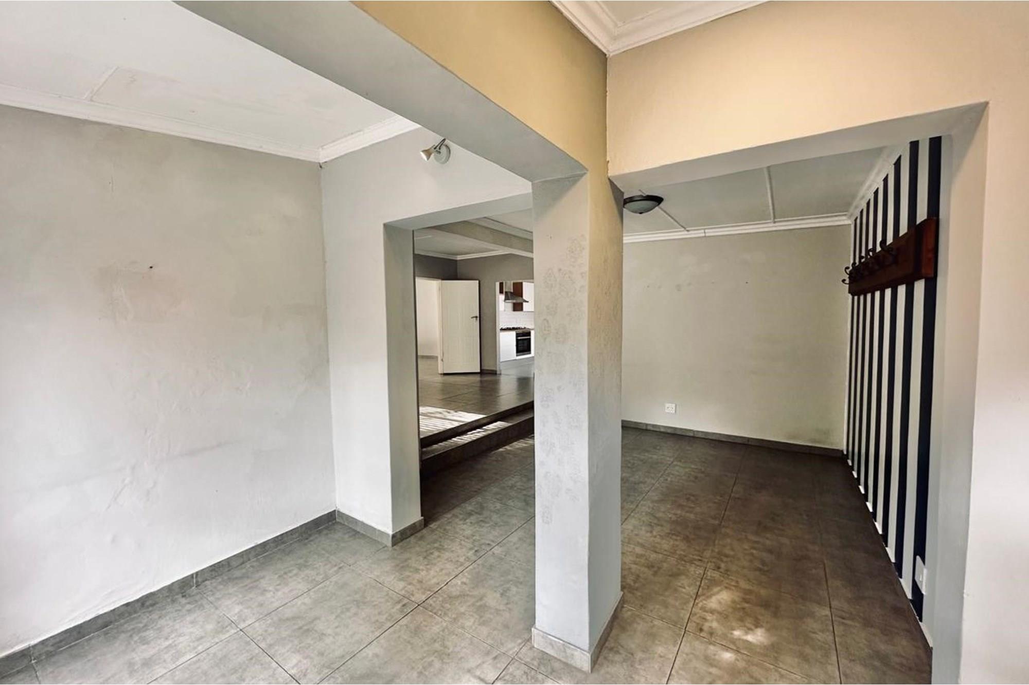 Luxury Living, Serene Surroundings... "sell you soon !"