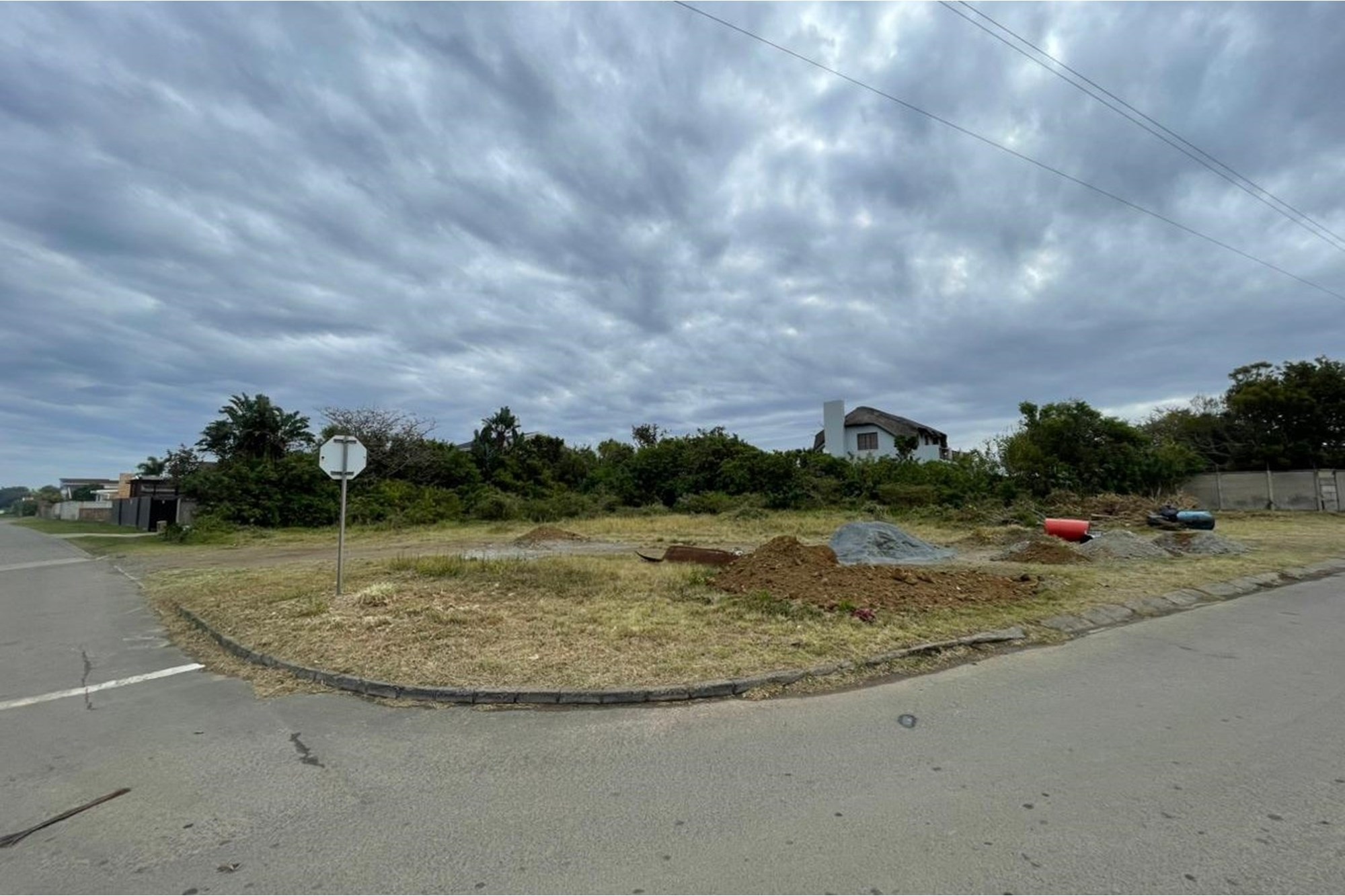 Vacant Land for sale in Sunrise On Sea, East London, 973 m²