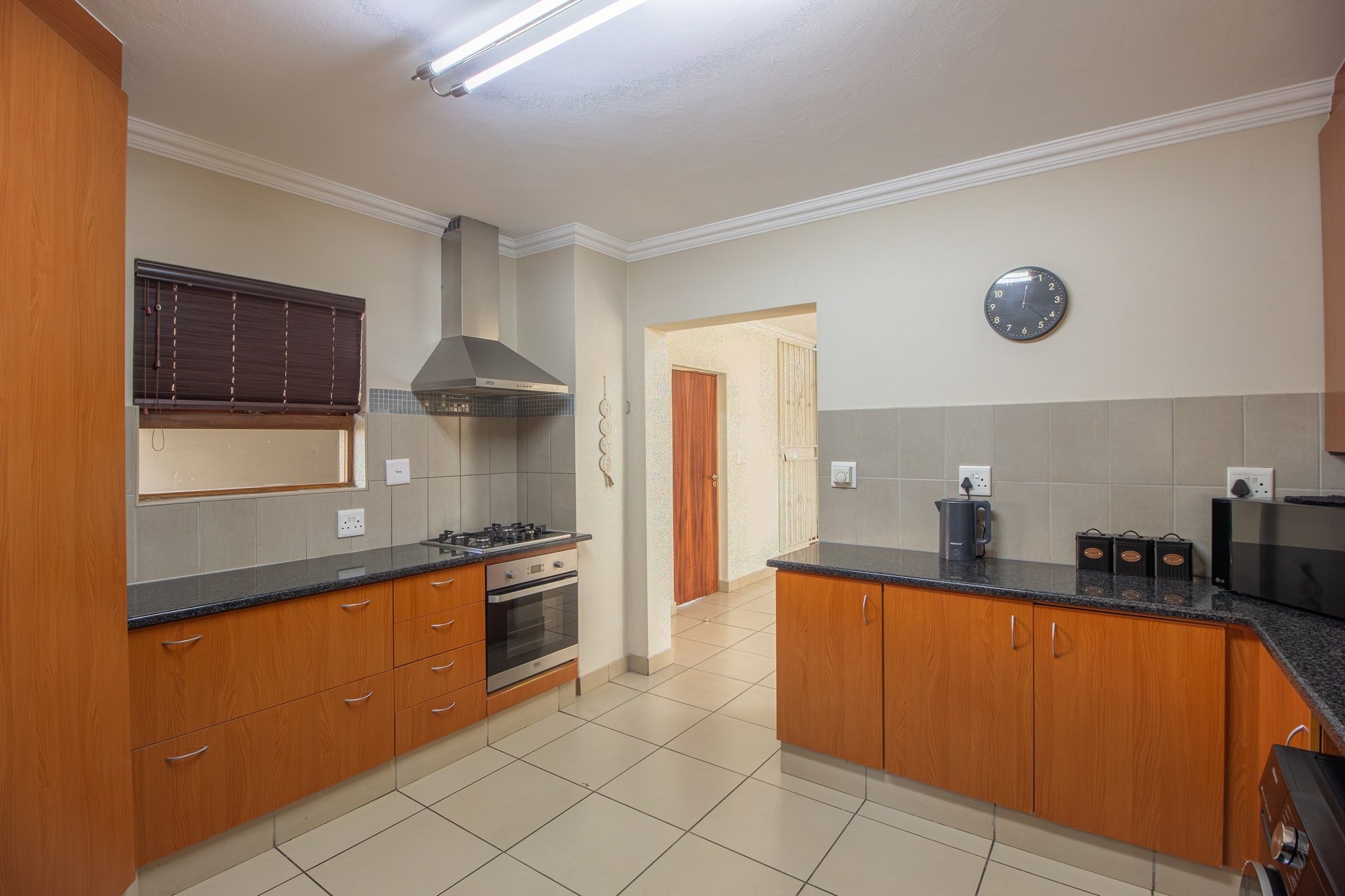 House for sale in Fourways, Sandton, 300 m²