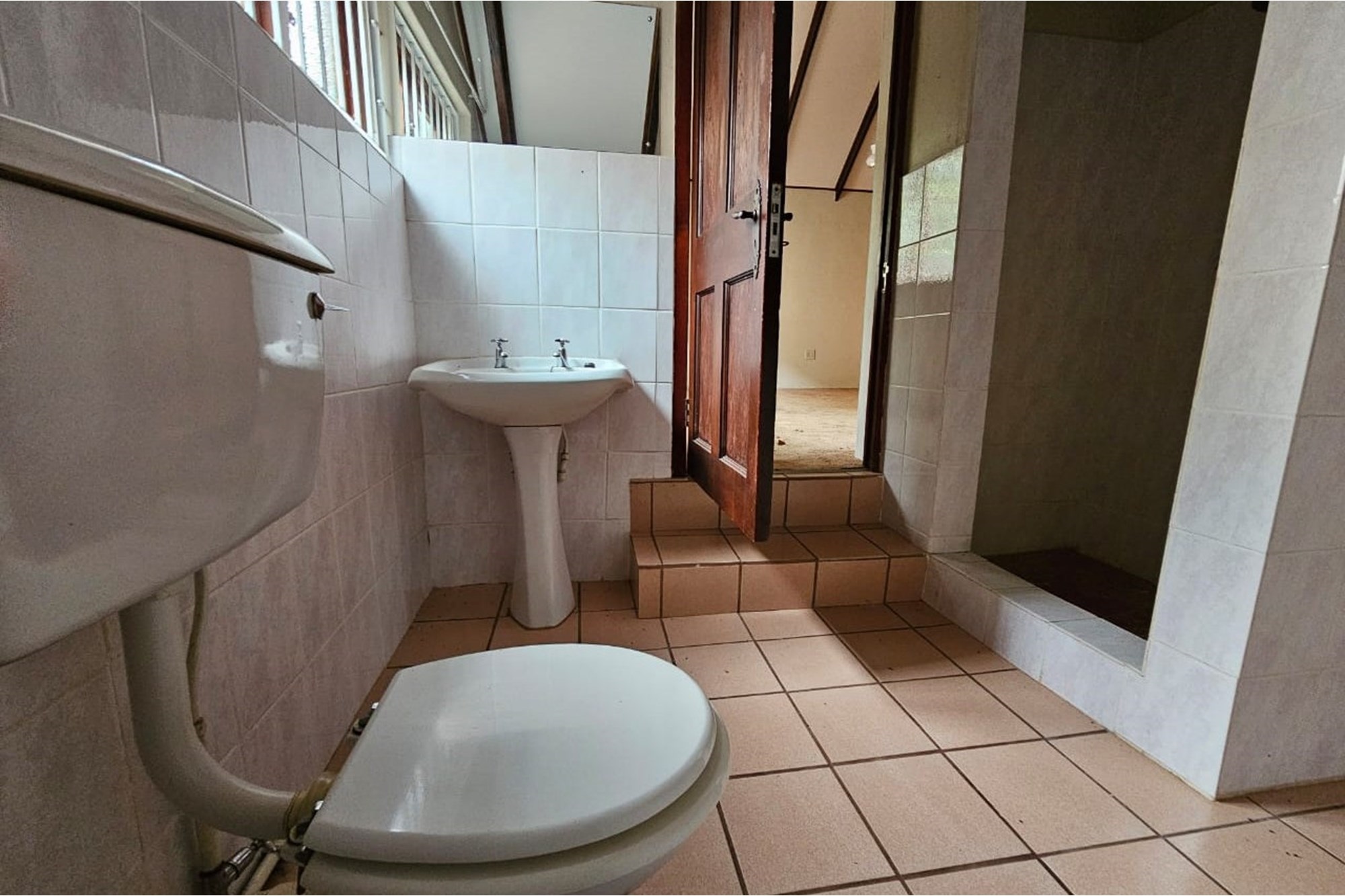 Cottage for sale in Barberton, 150 m²