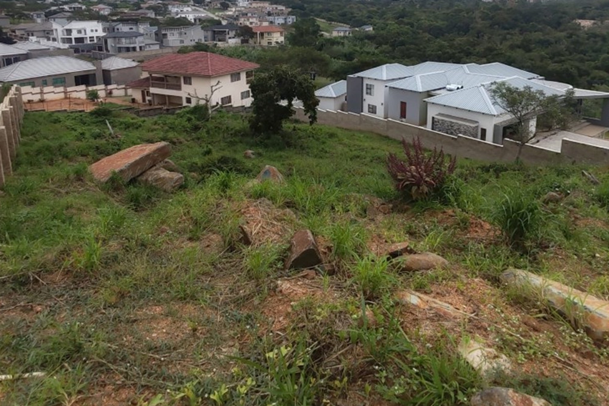 Your Dream Property with Breathtaking Views Awaits - 1211 m² Vacant Stand in Drumrock Estate