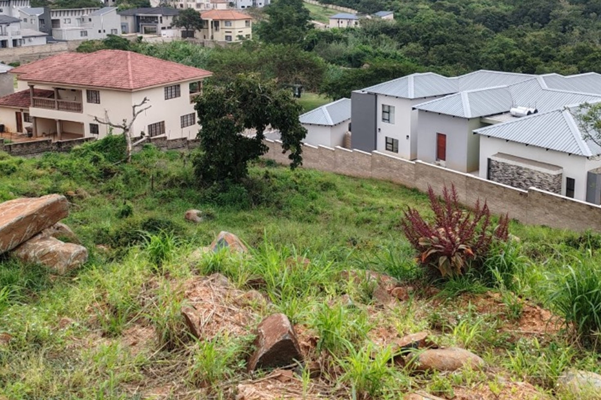 Your Dream Property with Breathtaking Views Awaits - 1211 m² Vacant Stand in Drumrock Estate