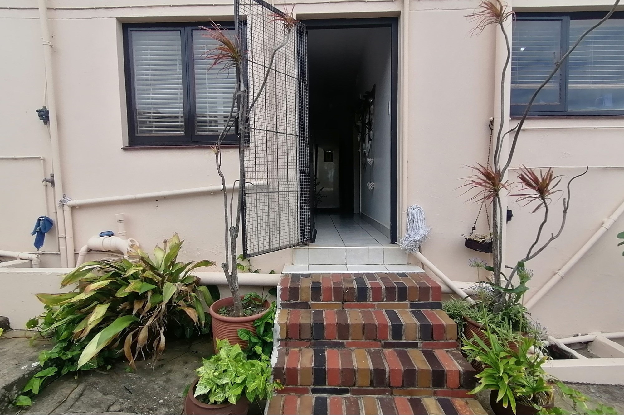 Uvongo. Dream Townhouse  With Direct Access To The Beach 5