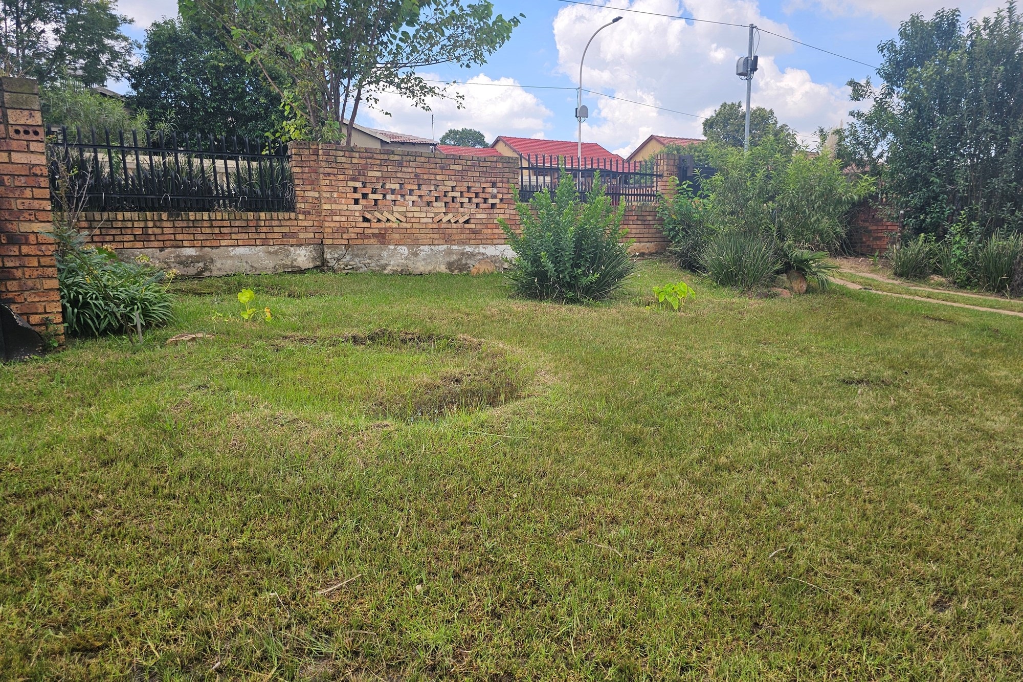 Great 3-Bedroom Home, Double Carport with potential - Ideal investment opportunity