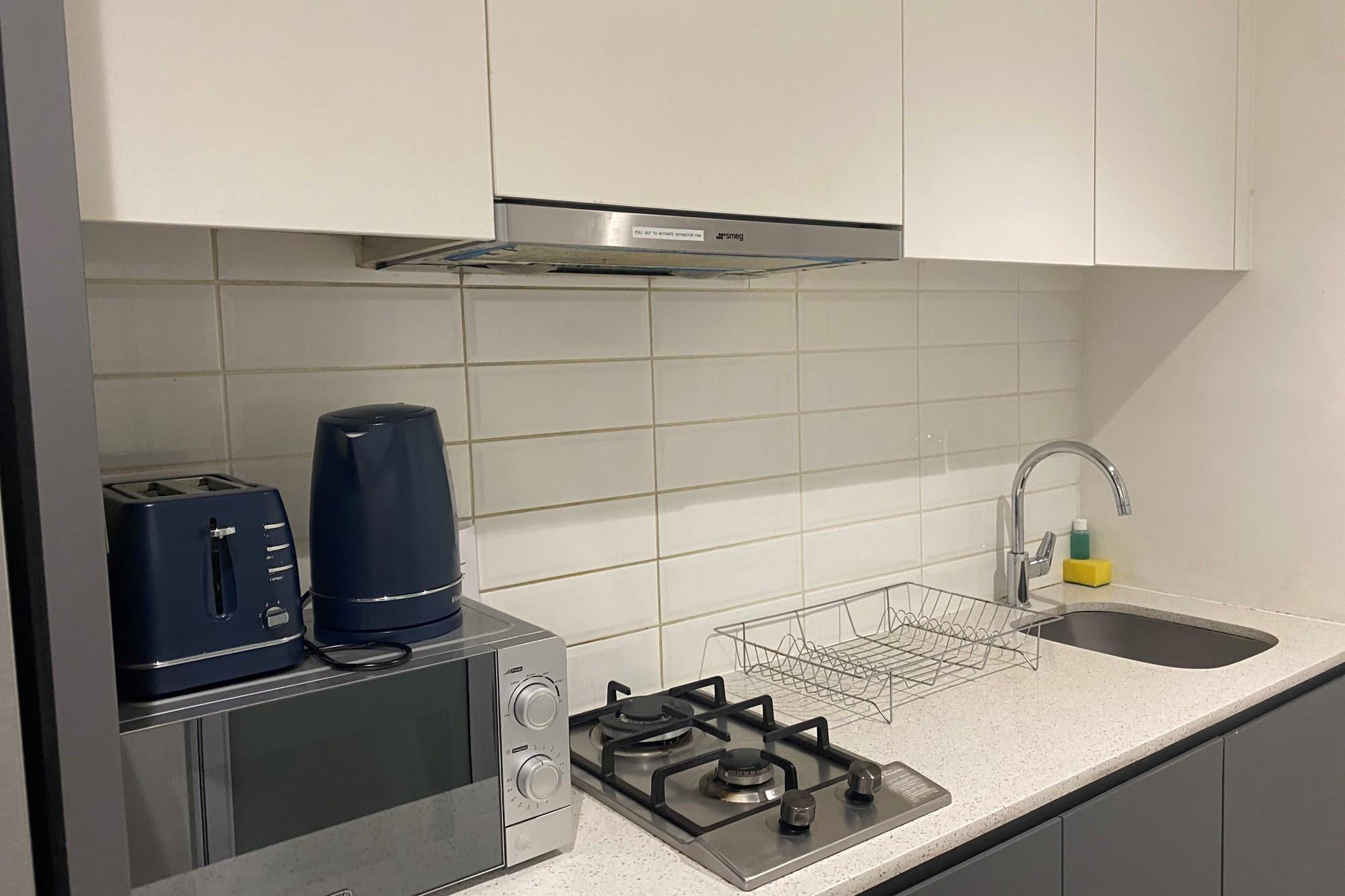 2 BEDROOM APARTMENT