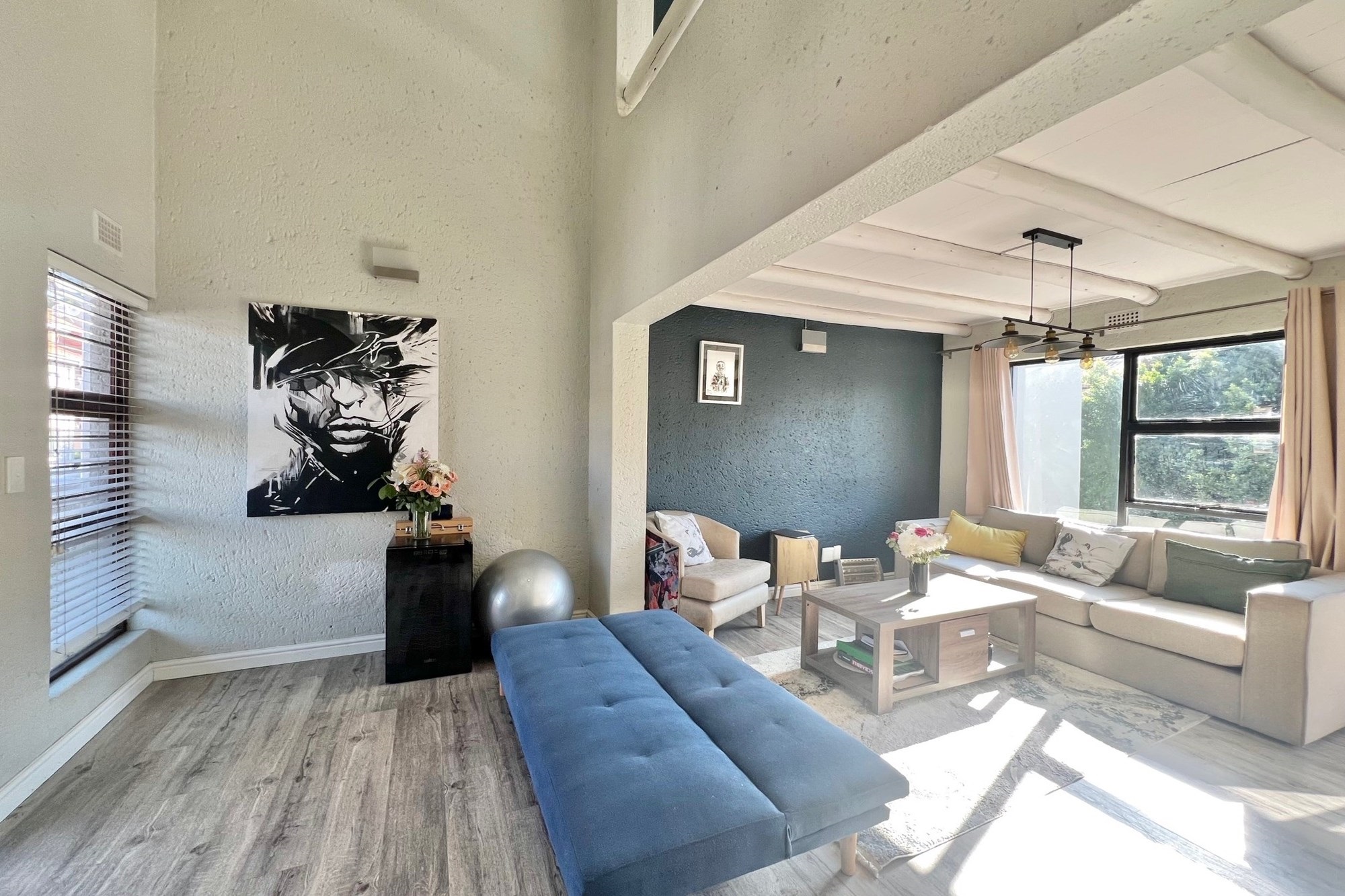 Magnificently Renovated 2 Bedroom Loft Apartment