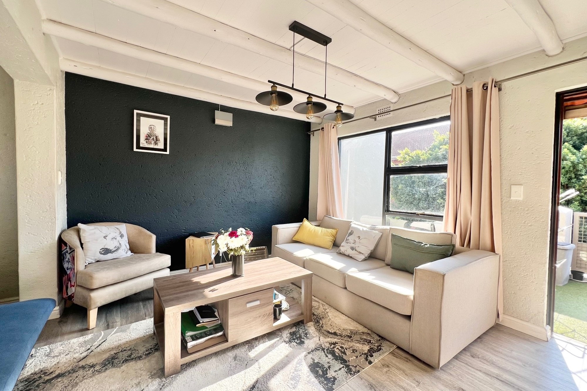 Magnificently Renovated 2 Bedroom Loft Apartment