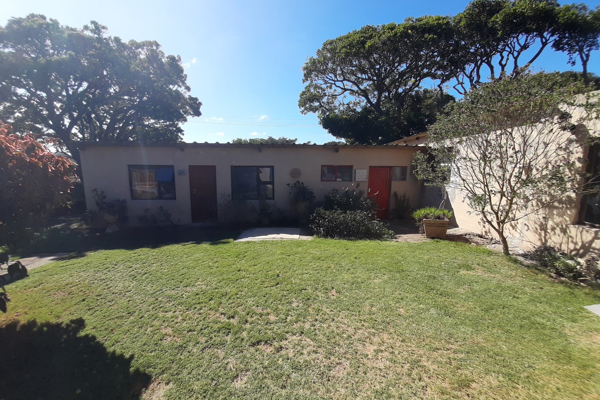 Spacious Home on East Bank Port Alfred