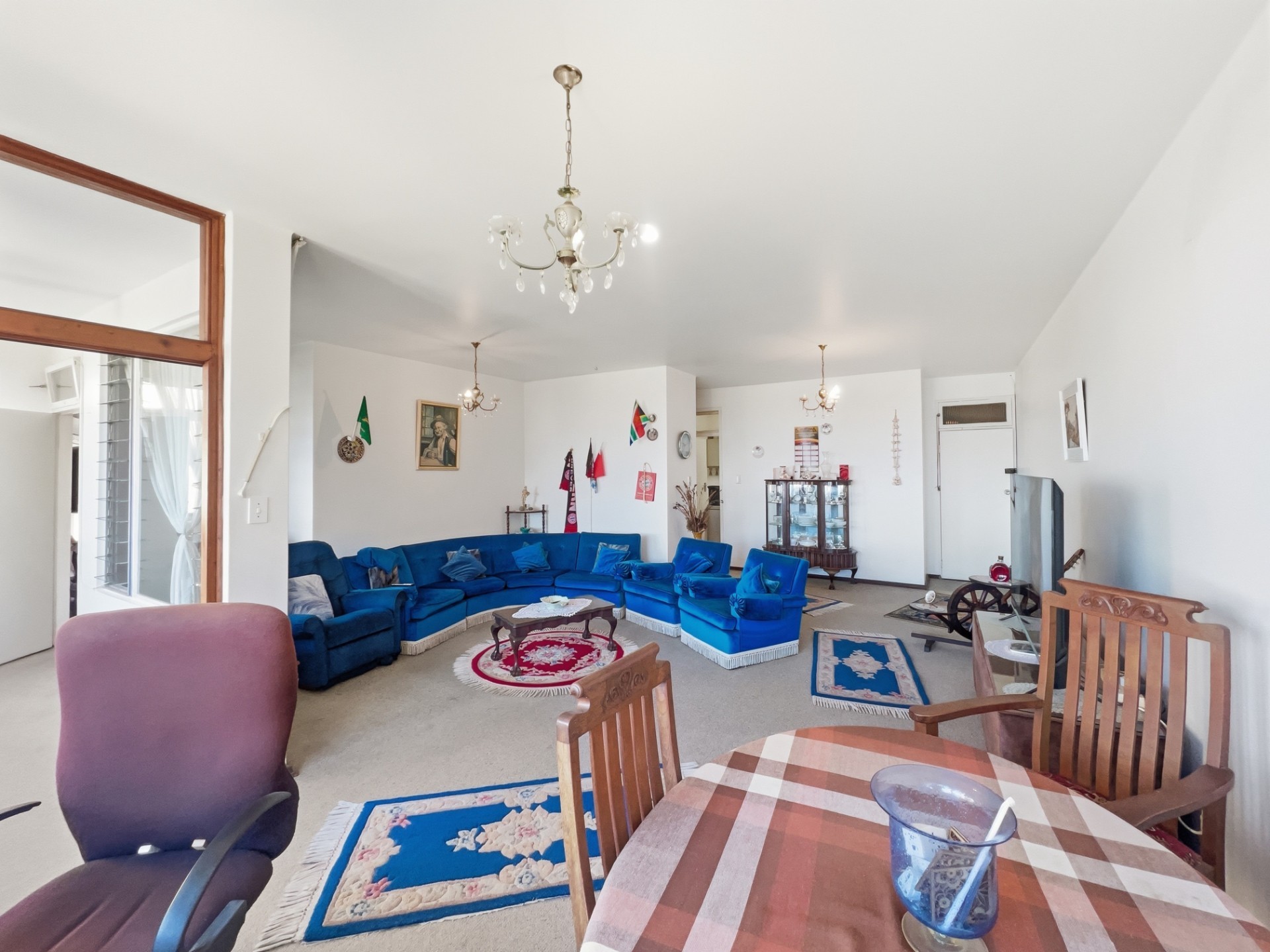 Seaside Bliss: 2.5-Bed North Beach Spacious Apartment