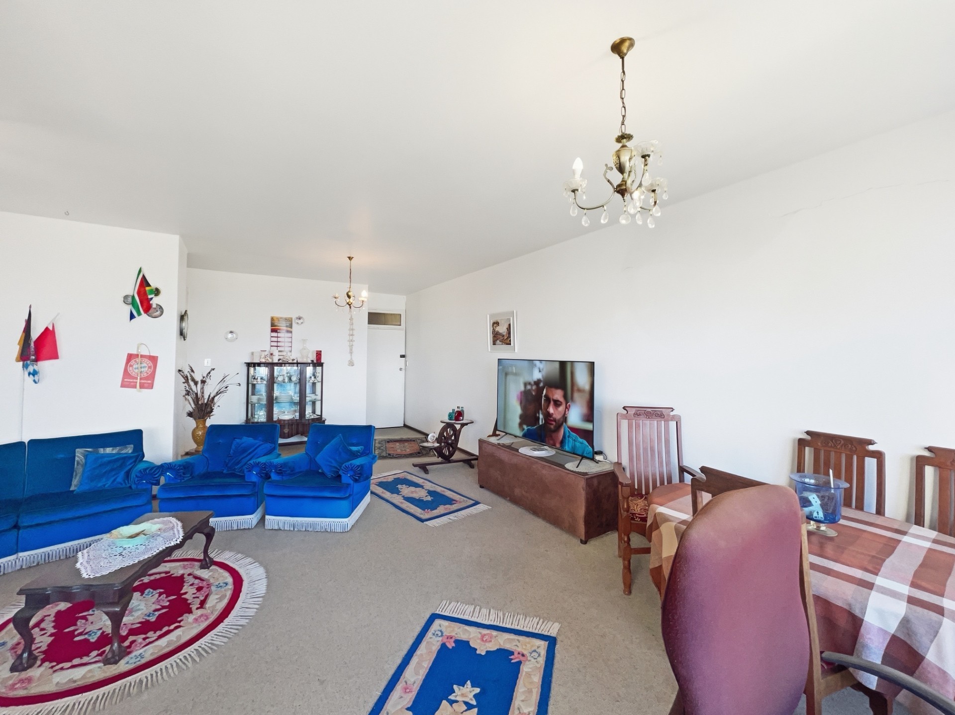 Seaside Bliss: 2.5-Bed North Beach Spacious Apartment