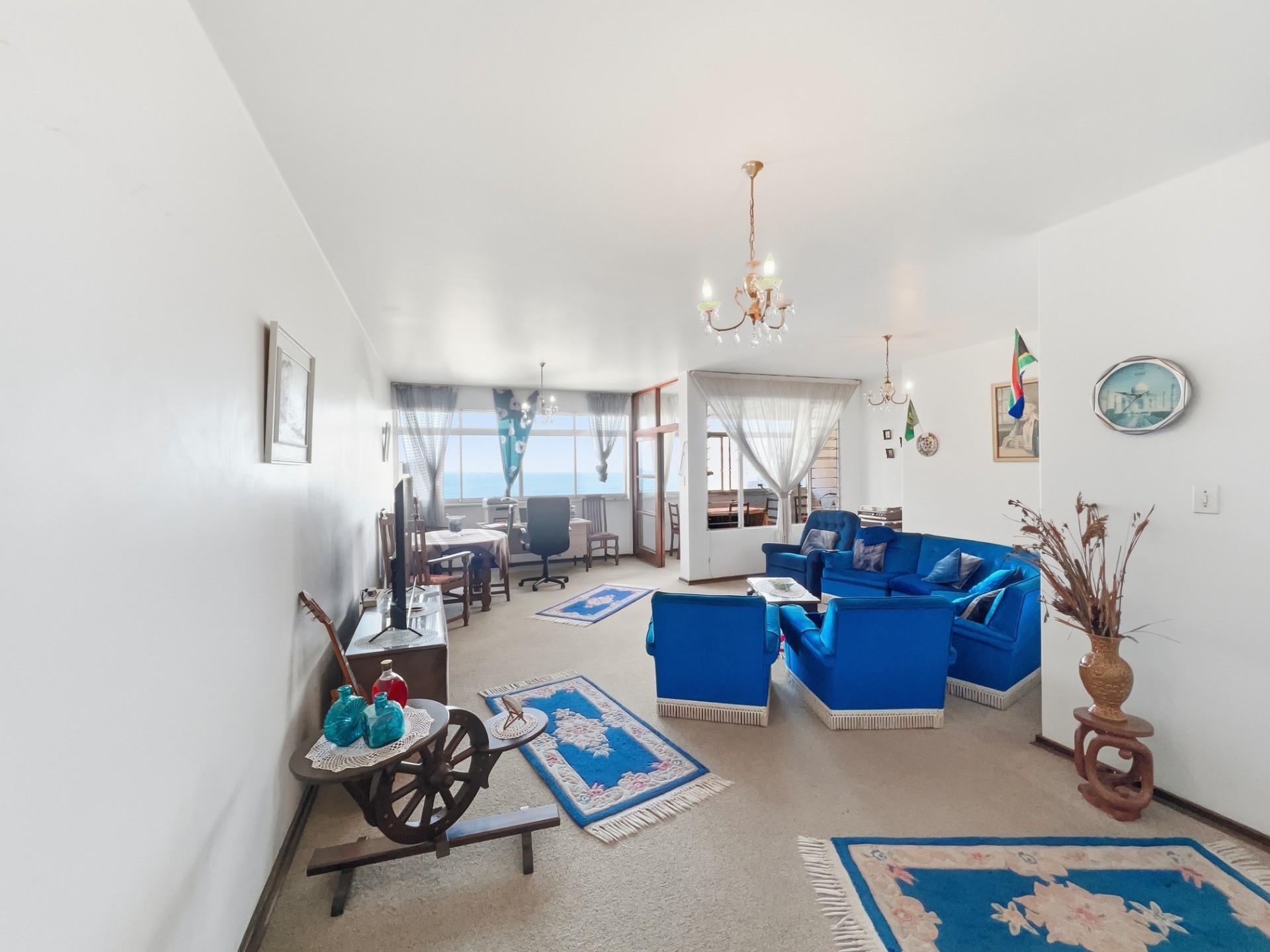 Seaside Bliss: 2.5-Bed North Beach Spacious Apartment
