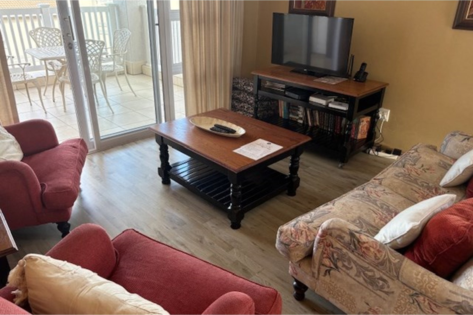 Excellent Investment Opportunity in Pinnacle Point Golf Estate!