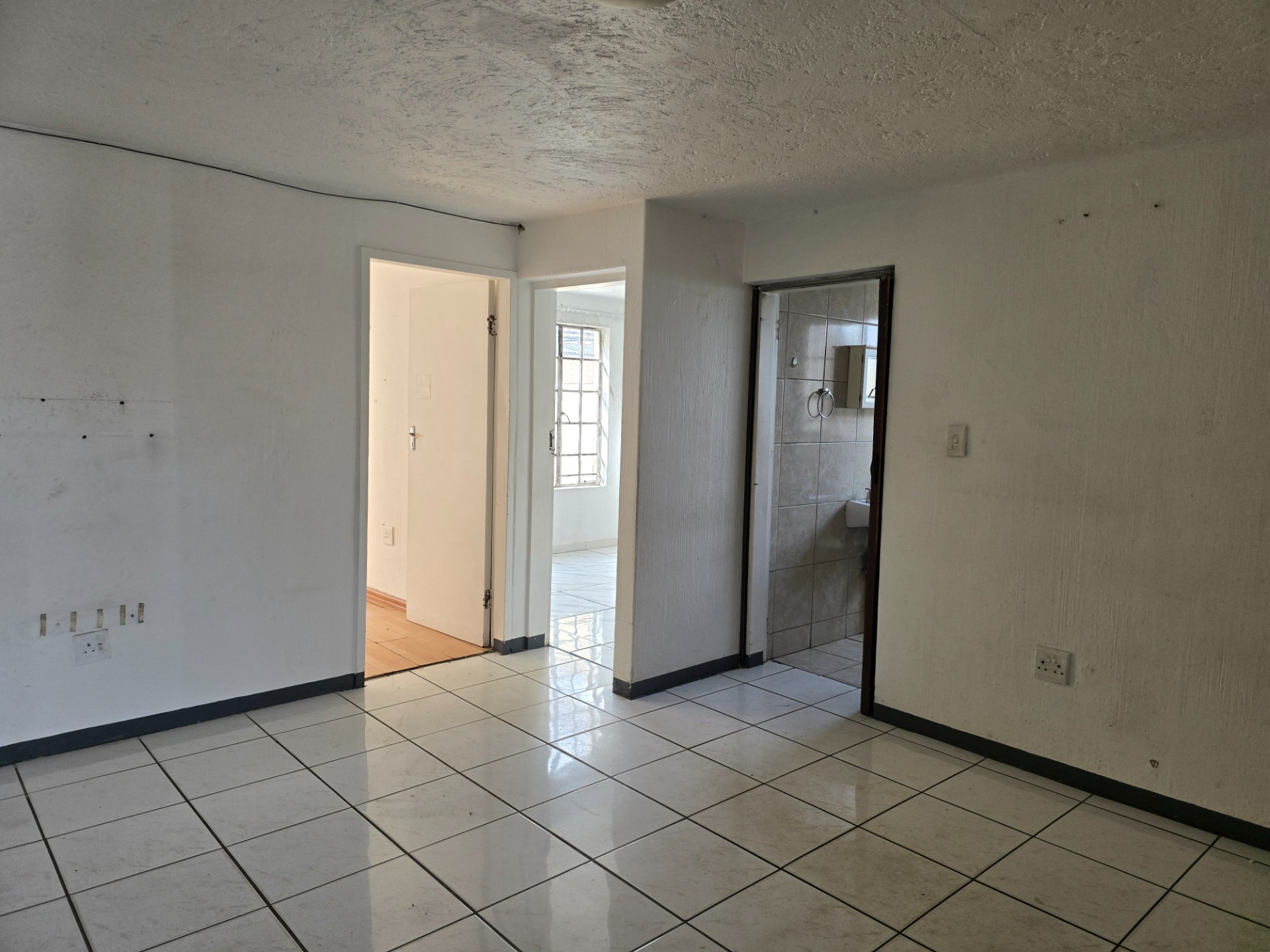 Apartment for sale in Delarey, Roodepoort, 86 m²