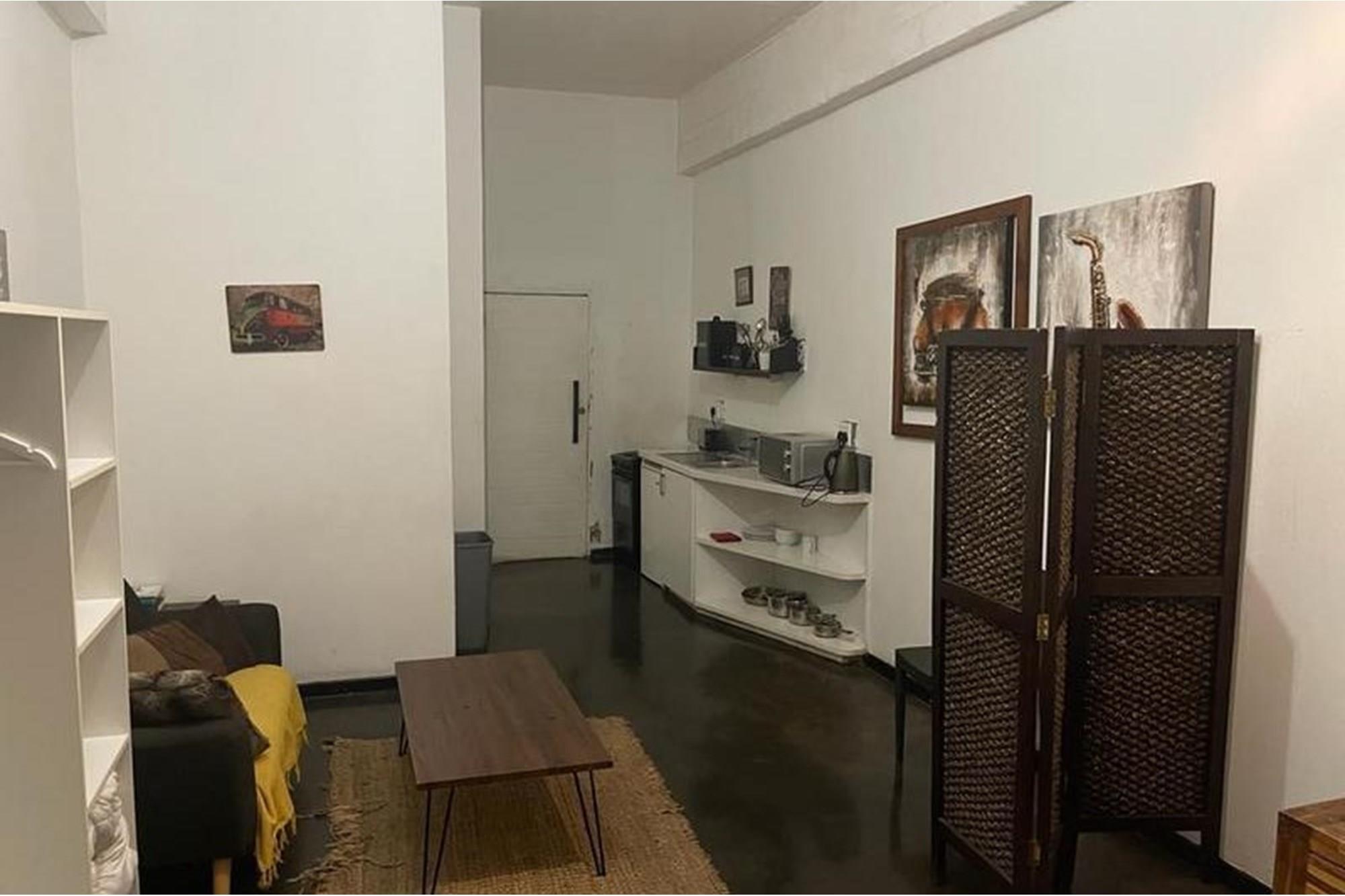 Fully Furnished Bachelor Apartment Up For Grabs in Johannesburg “Maboneng”