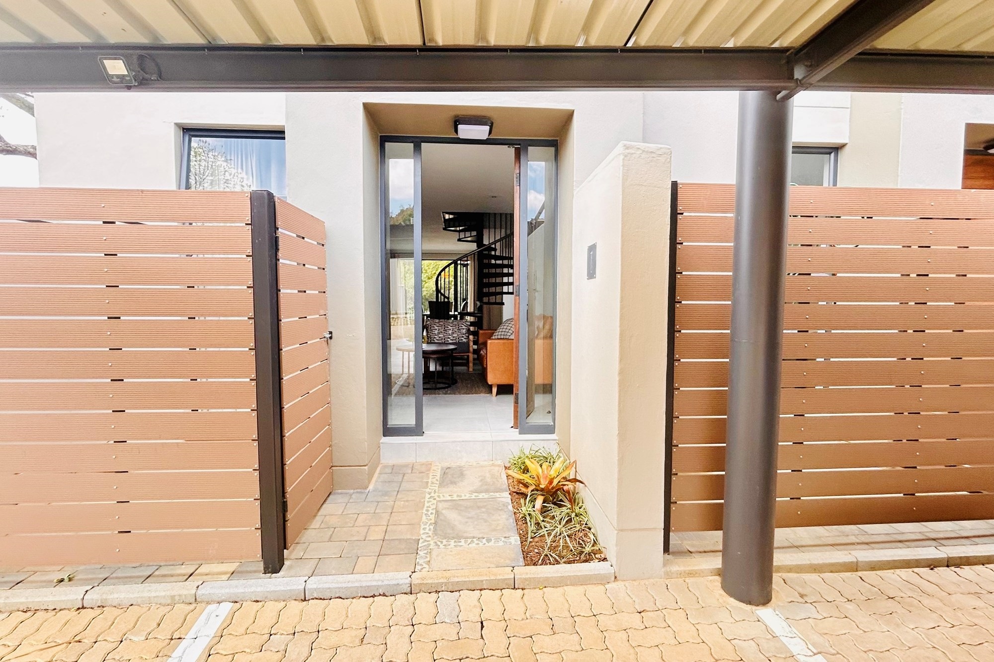 Brand New, Upmarket Development with Tranquil Green Views
