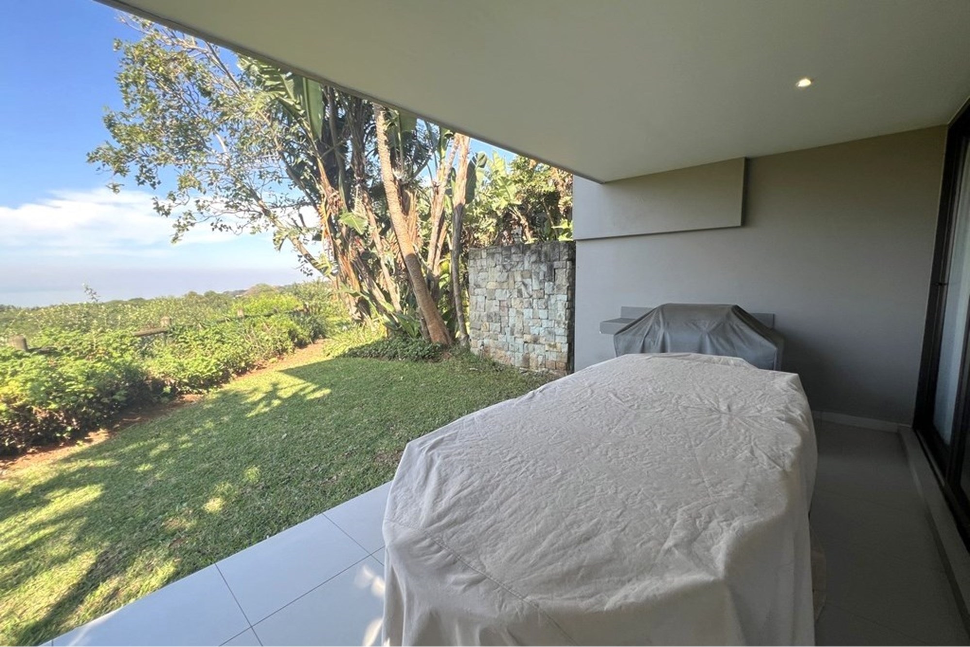 Modern Townhouse in Zimbali - Fully Furnished with Stunning Views
