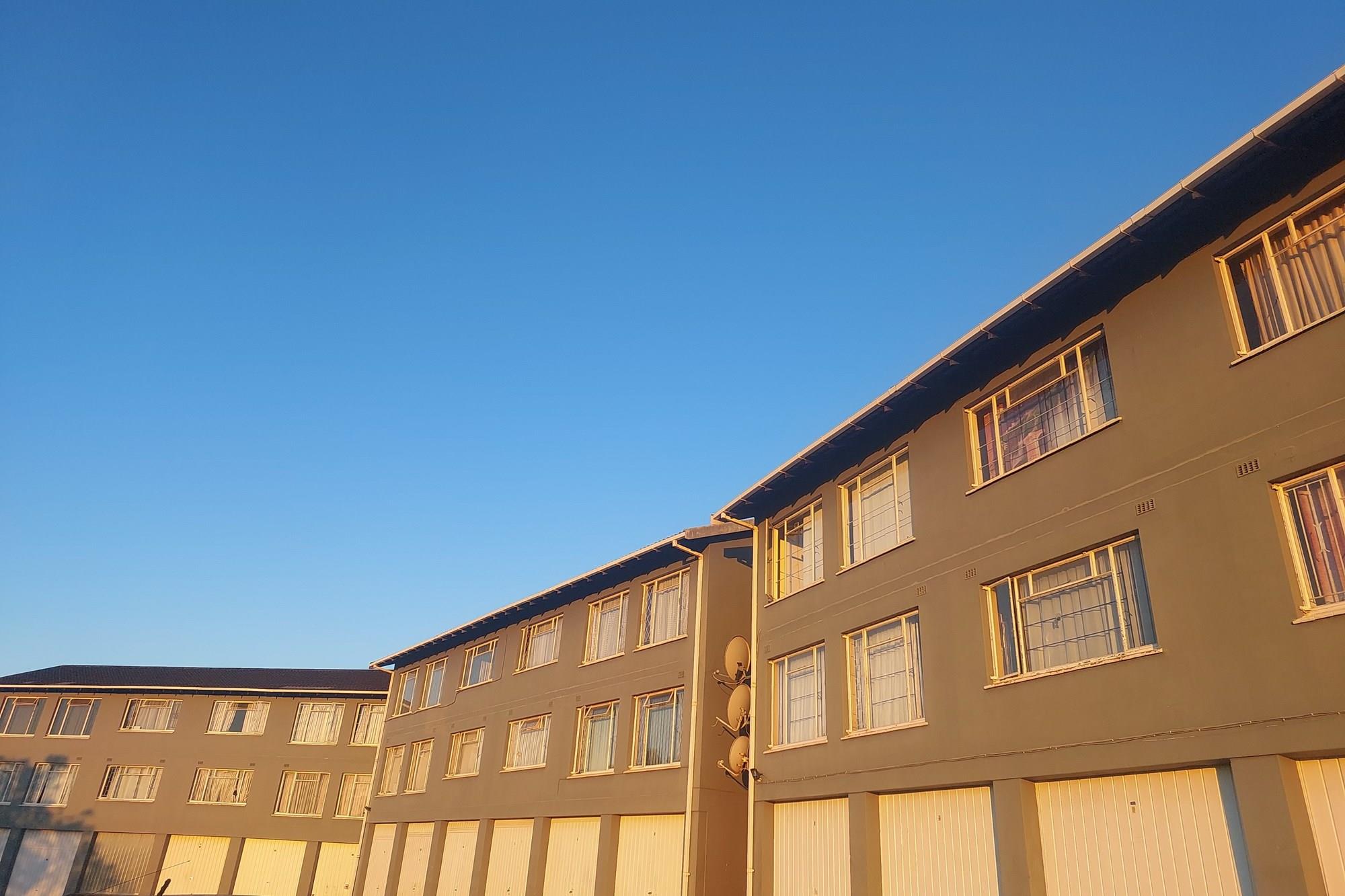 Apartment for sale in Malvern, Queensburgh, KwaZulu Natal, 78 m²