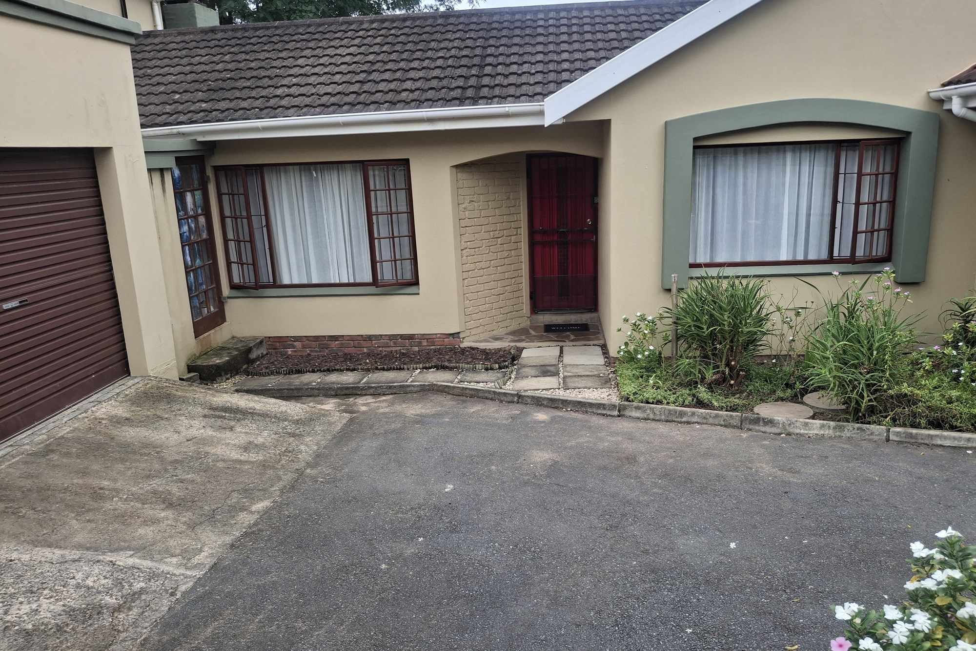 House for sale in Dorchester Heights, East London