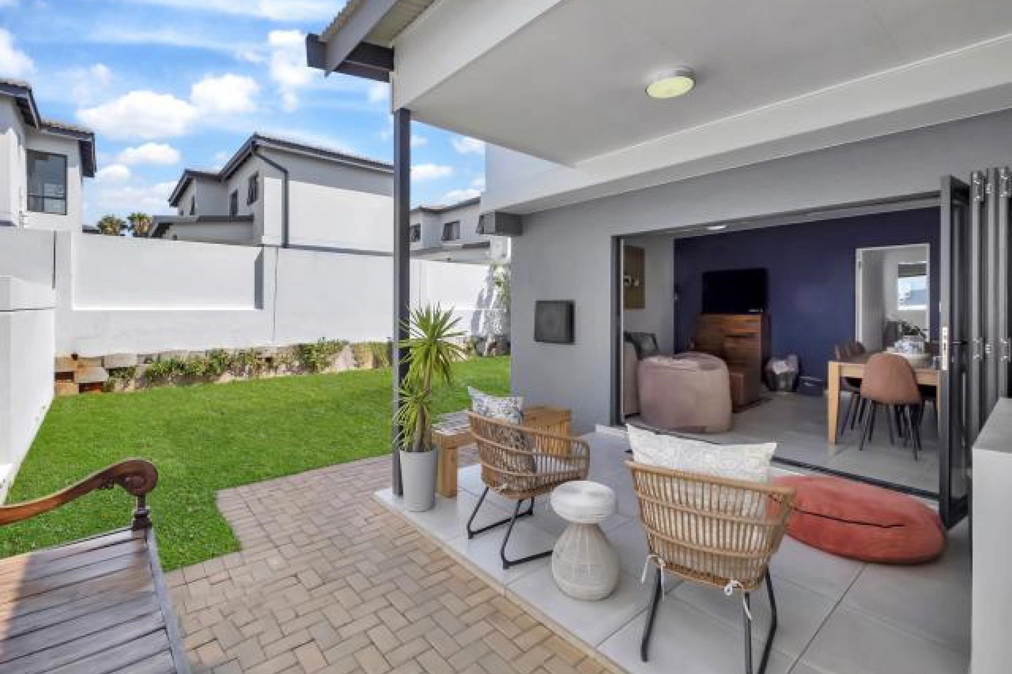 Luxury Townhouse in Little Falls Awaits You