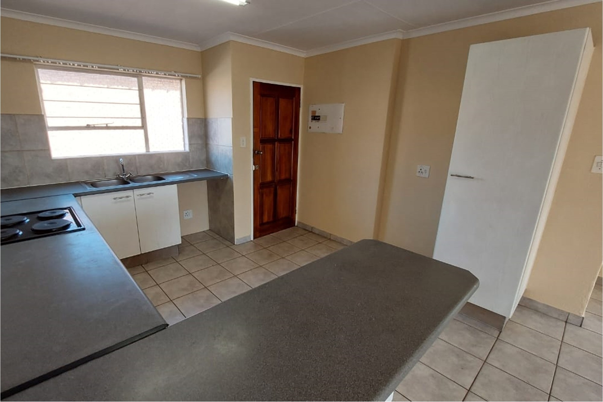 Townhouse for sale in Liefde En Vrede, Johannesburg, 8 Sunset View, 16 Swempie Crescent, Liefde En Vrede, Johannesburg, Gauteng, 62 m²