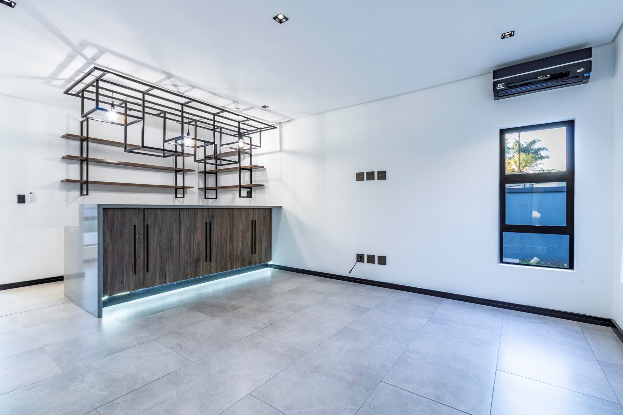 Newly Built 4 Bedroom Luxury Home for sale in Sunward Park