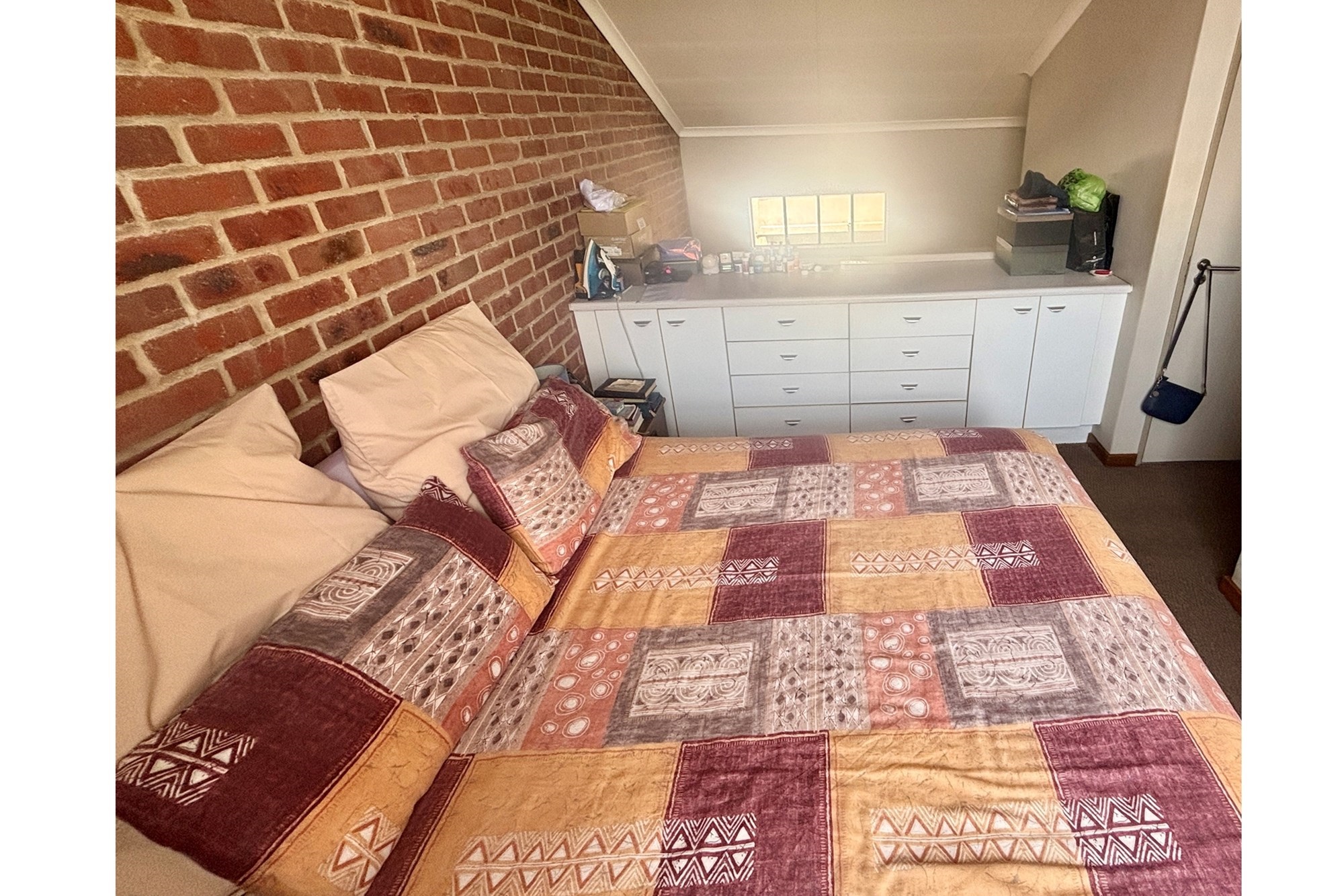 Ideal Loft Living - Perfect for Students, Professionals for First-Time Buyers