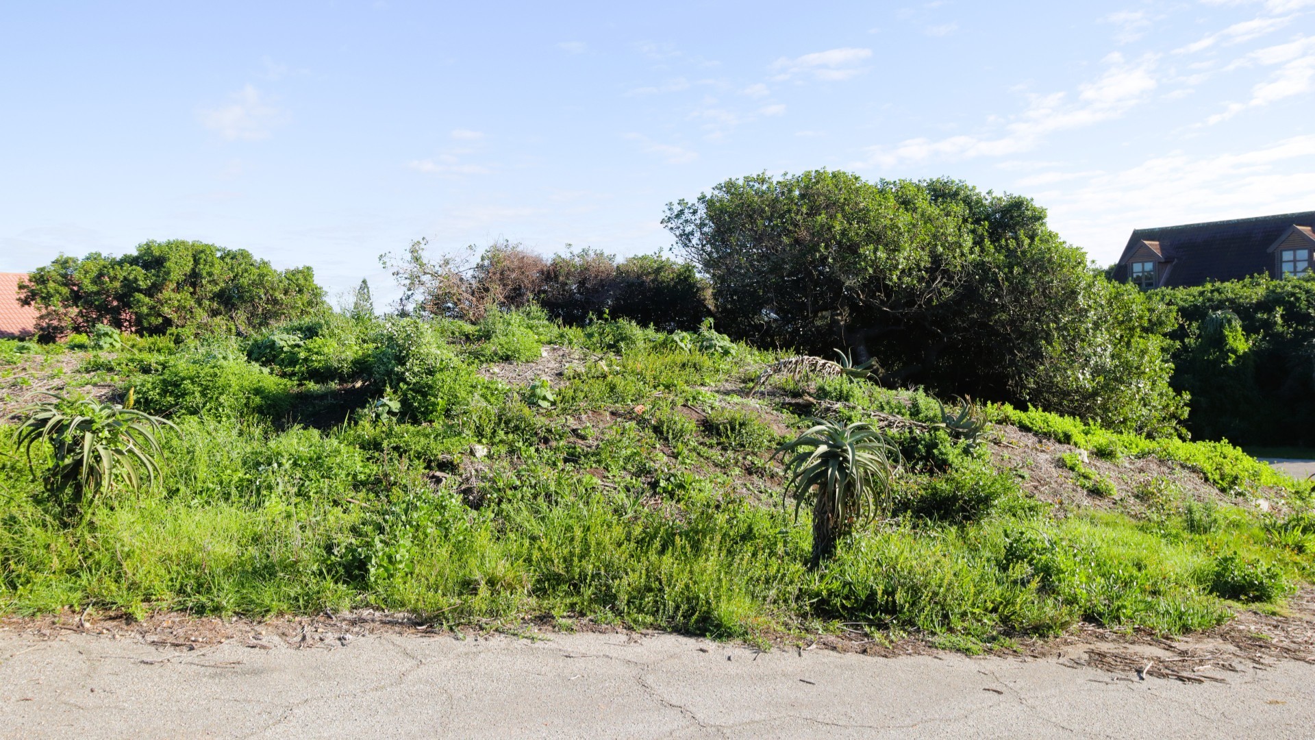 Vacant Land for sale in Aston Bay, Jeffreys Bay, 588 m²