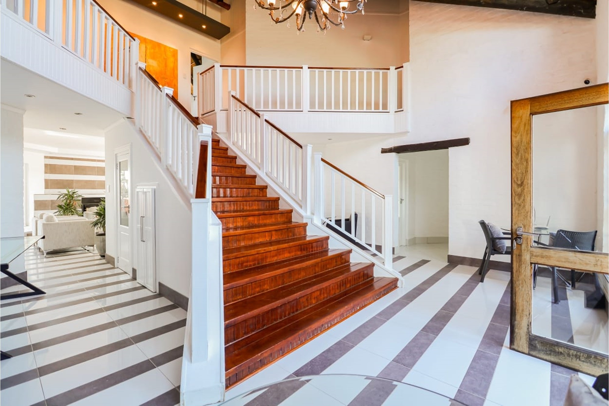Remarkable Estate with two cottages, workshop and infrastructure in place in Sedgefield