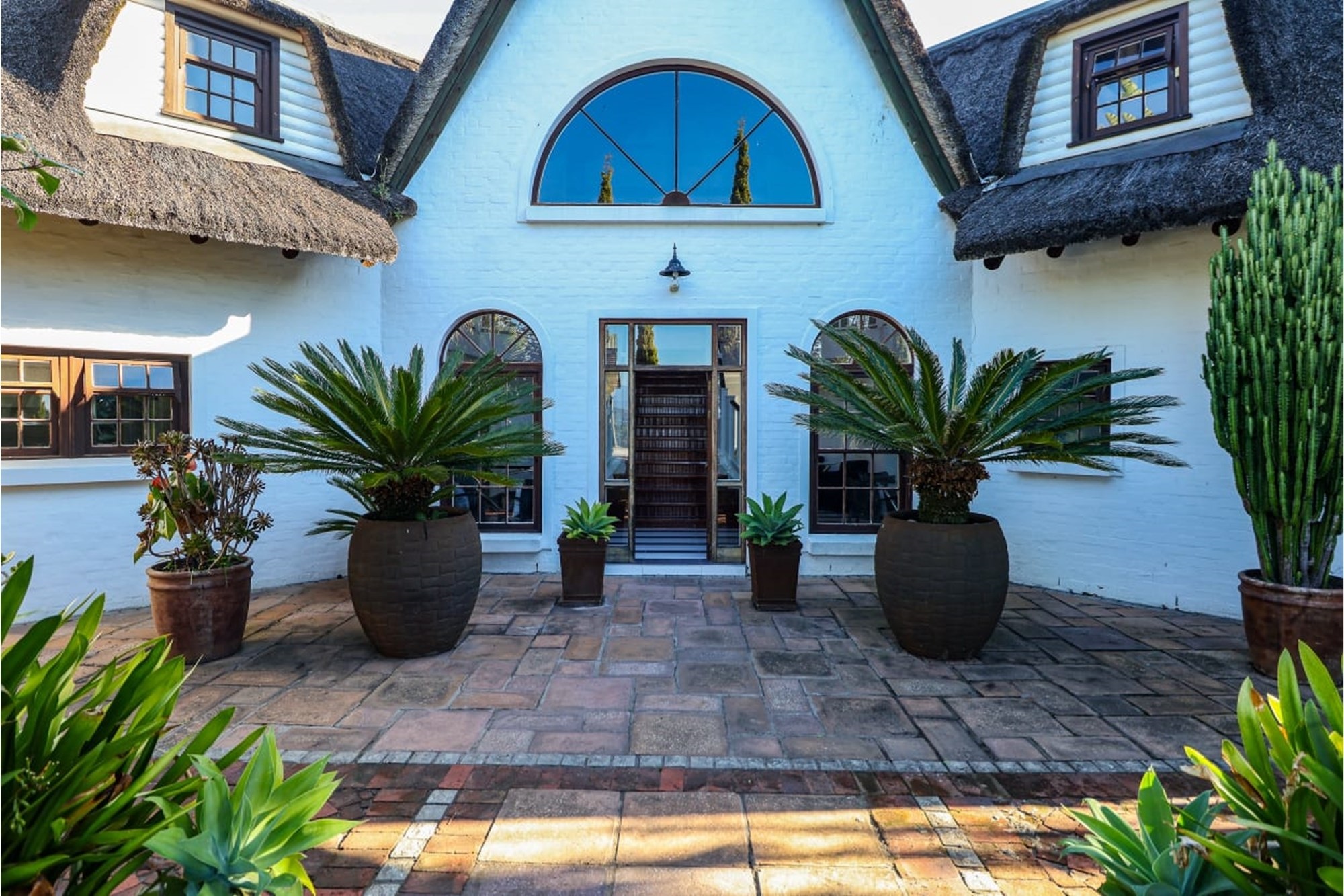 Remarkable Estate with two cottages, workshop and infrastructure in place in Sedgefield