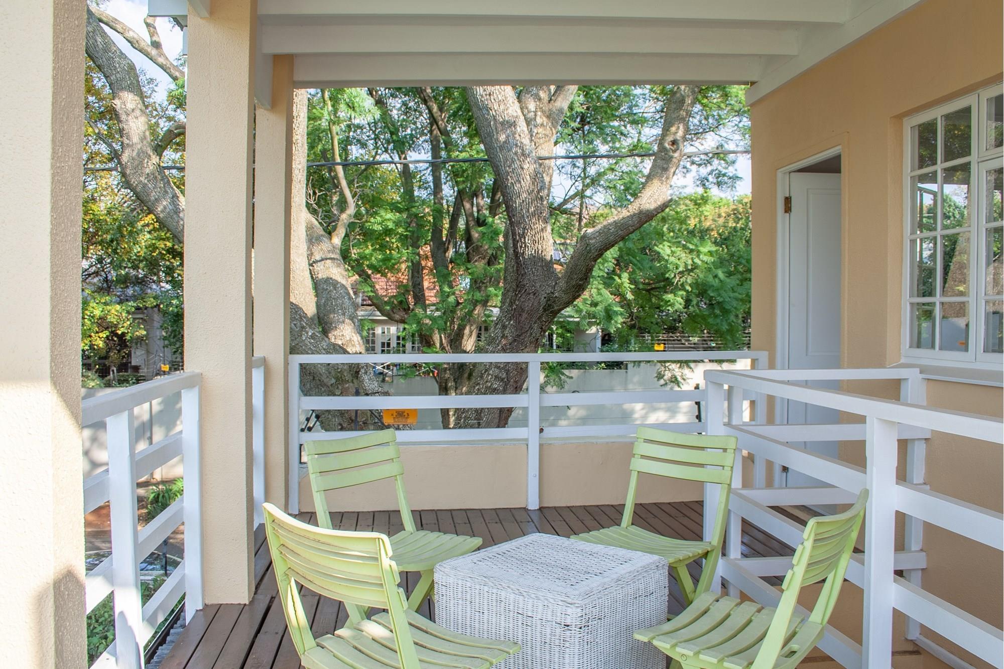 Cottage for rent in Parkview, Johannesburg, 1020 m²