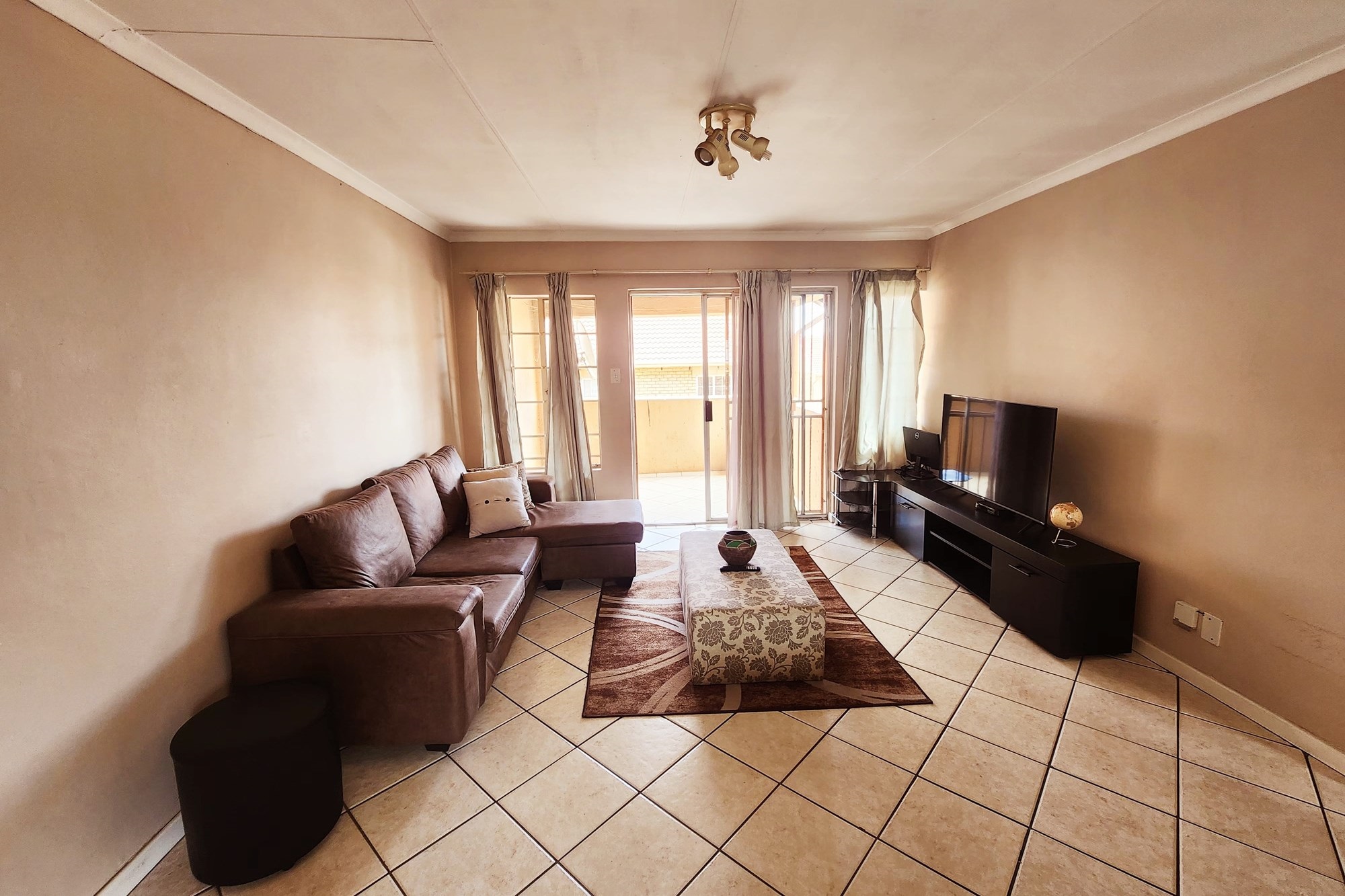 Apartment for sale in Amberfield, Centurion, 120 m²