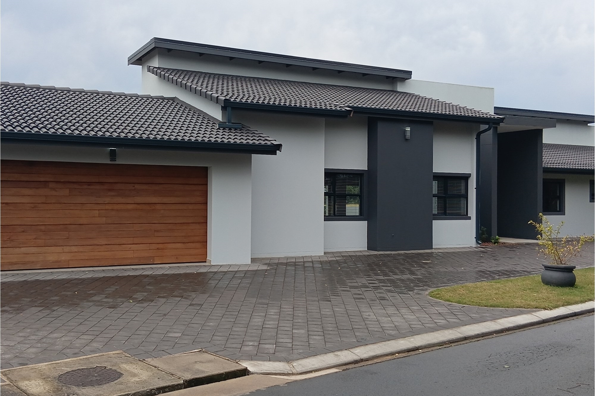 House for sale in Mzingazi Golf Estate, Richards Bay, KwaZulu Natal, 345 m²