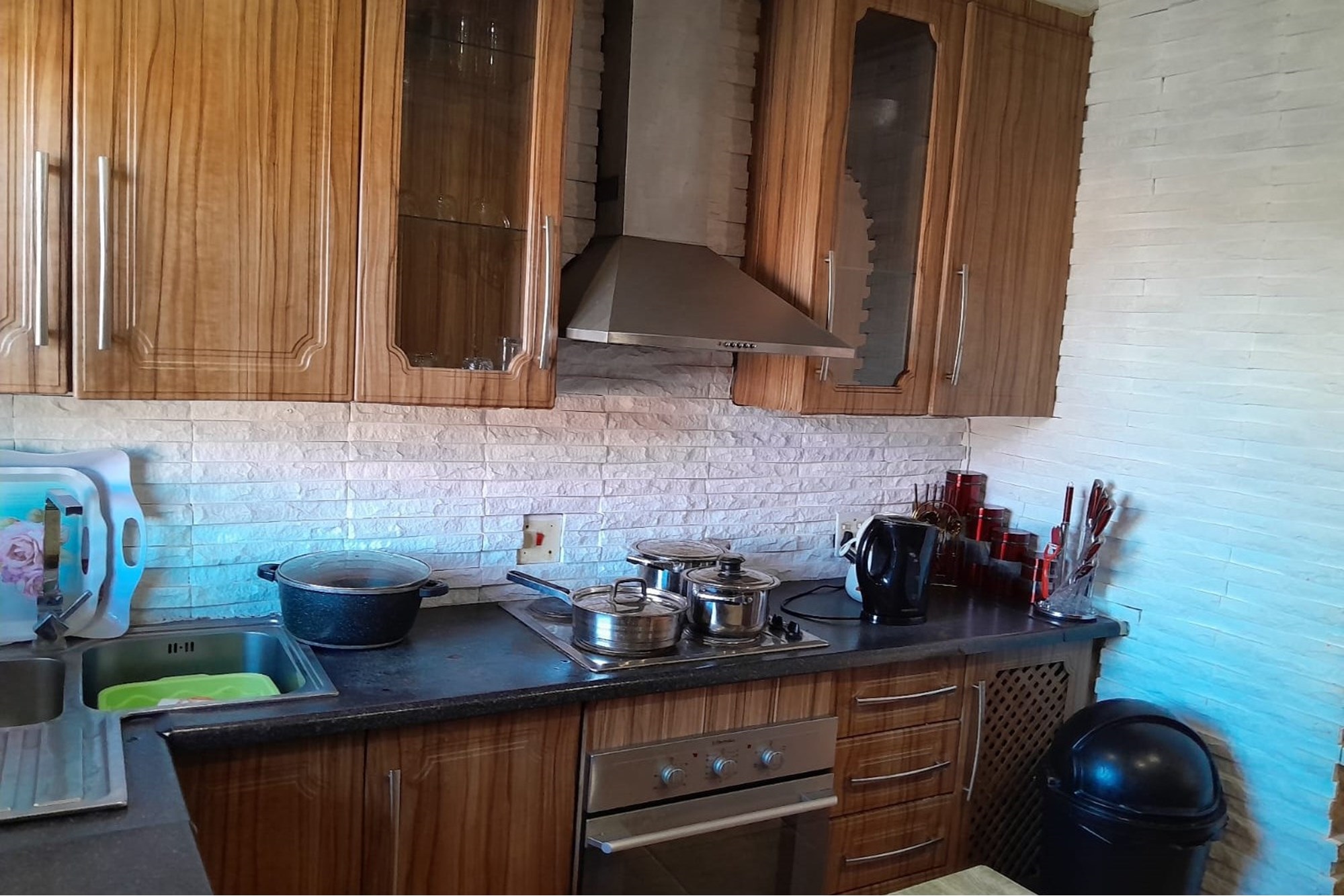 "Family Home by Sir Oppenheimer Park For Sale!"