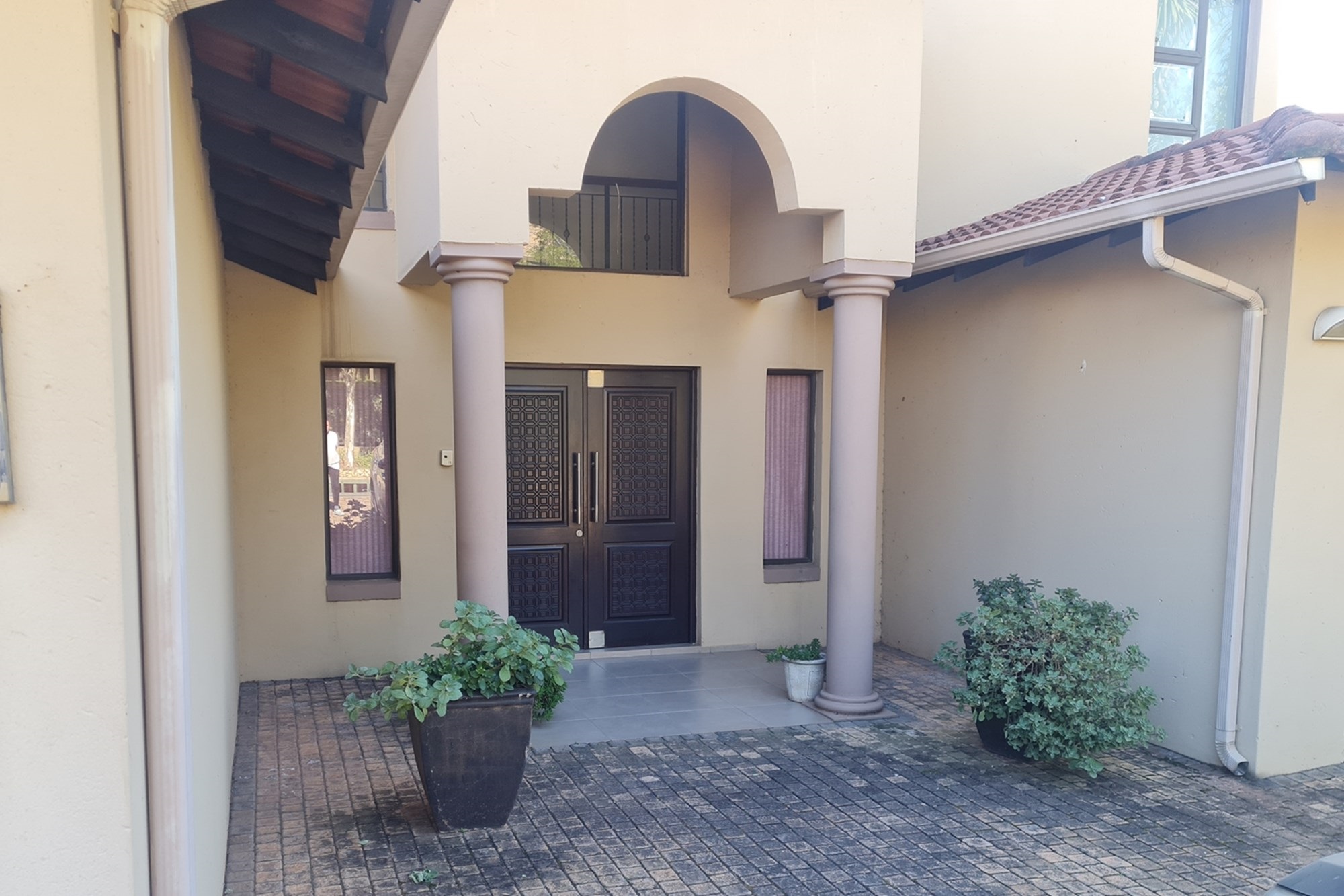 House for sale in Ruimsig, Roodepoort, 379 m²