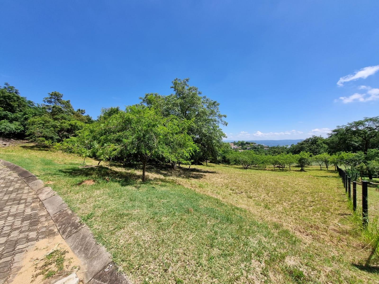 Magnificent Mbombela views on quiet road