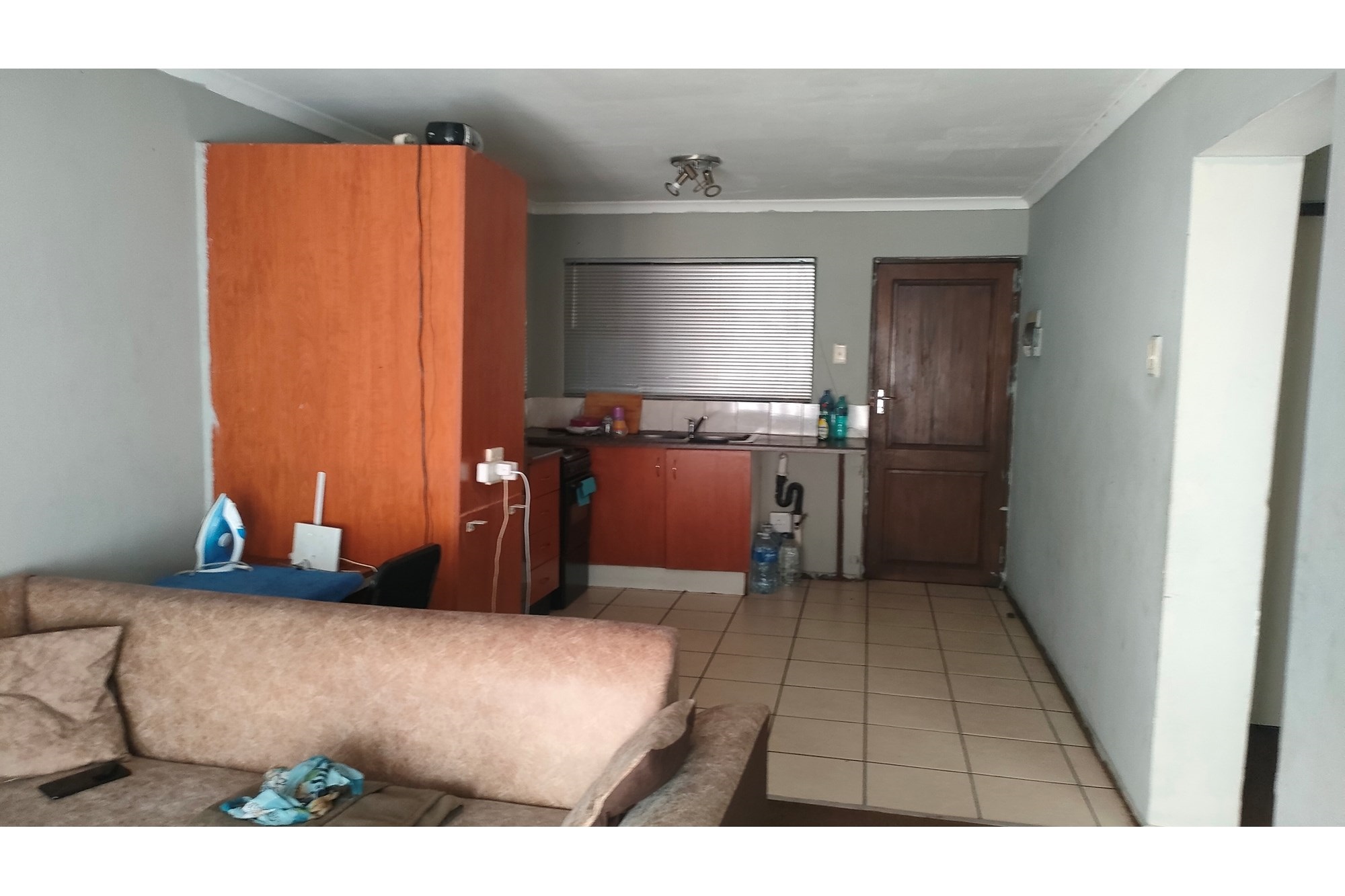 "Wheel-Chair friendly 2-Bed in Woodridge!"