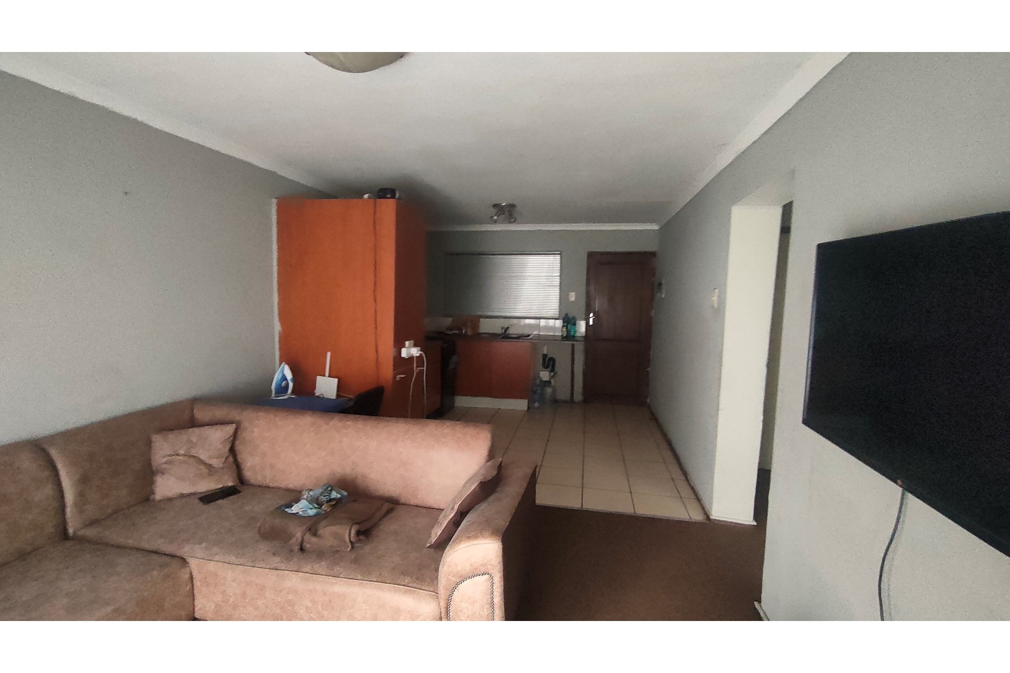 "Wheel-Chair friendly 2-Bed in Woodridge!"